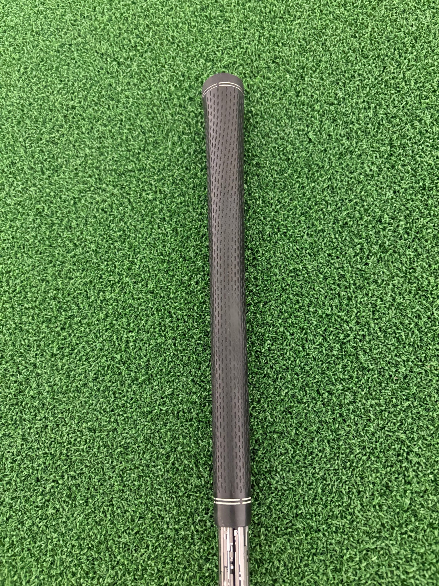 Titleist 913D2 9.5* (Stiff)