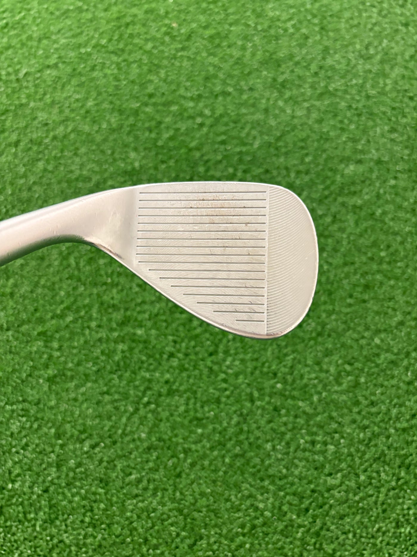 Cleveland RTX-4 Mid Grind 52*