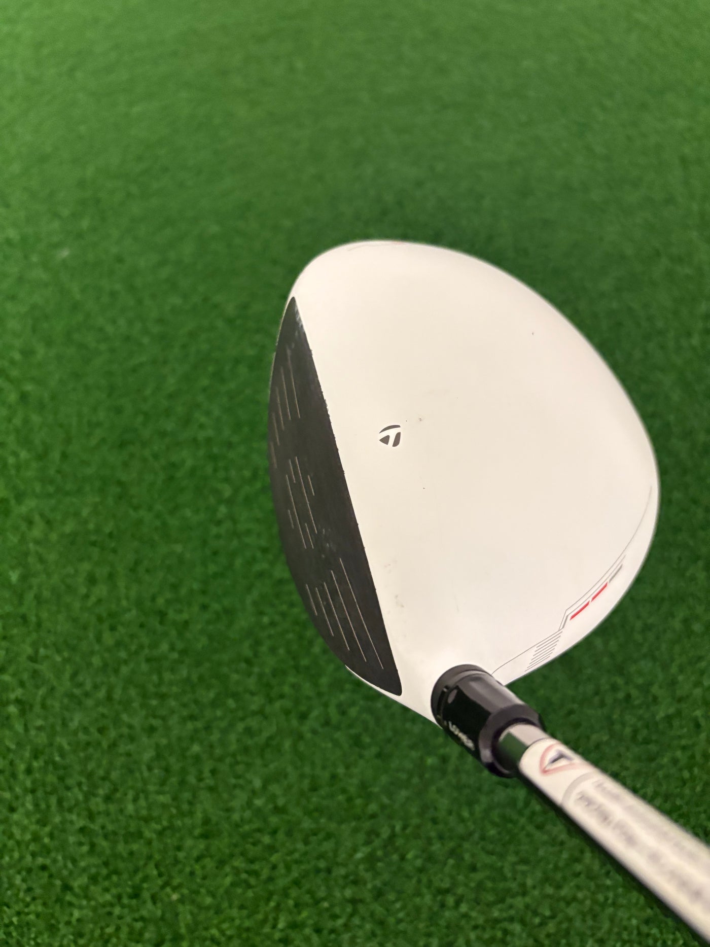 Taylormade R11 9.0* (Stiff)