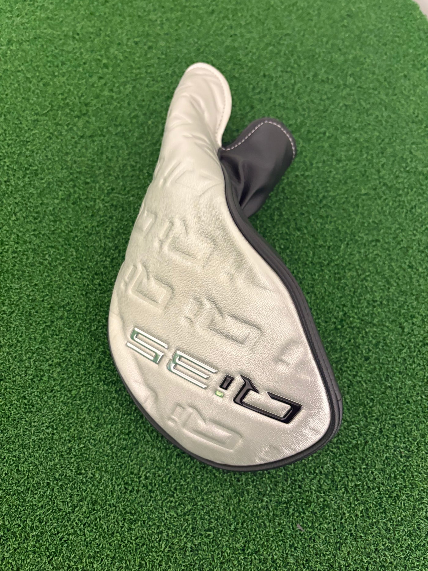 Taylormade Qi35 9.0* (Stiff)
