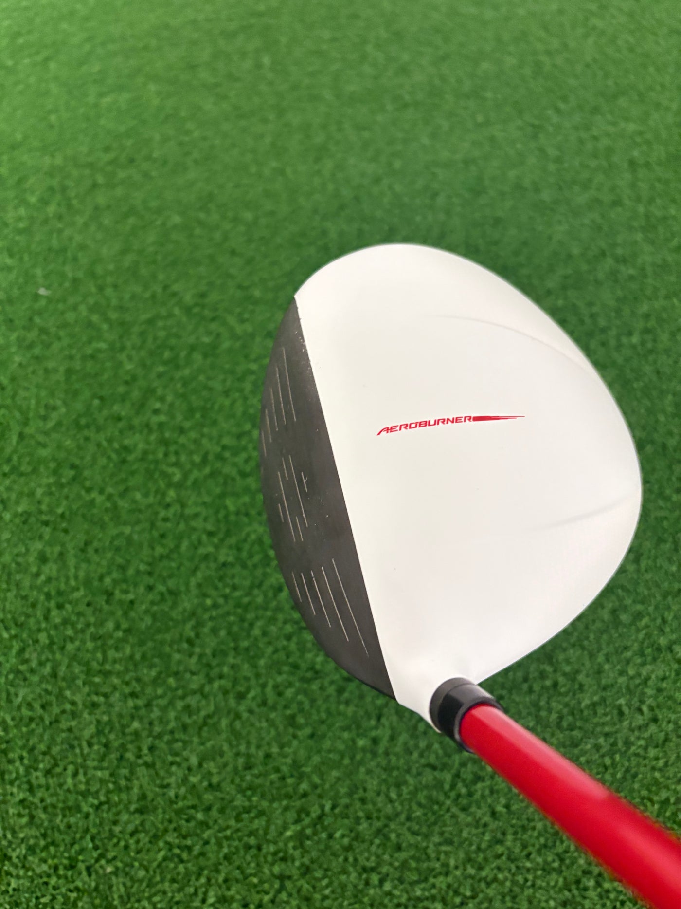Taylormade AeroBurner 11* (Stiff/Regular)