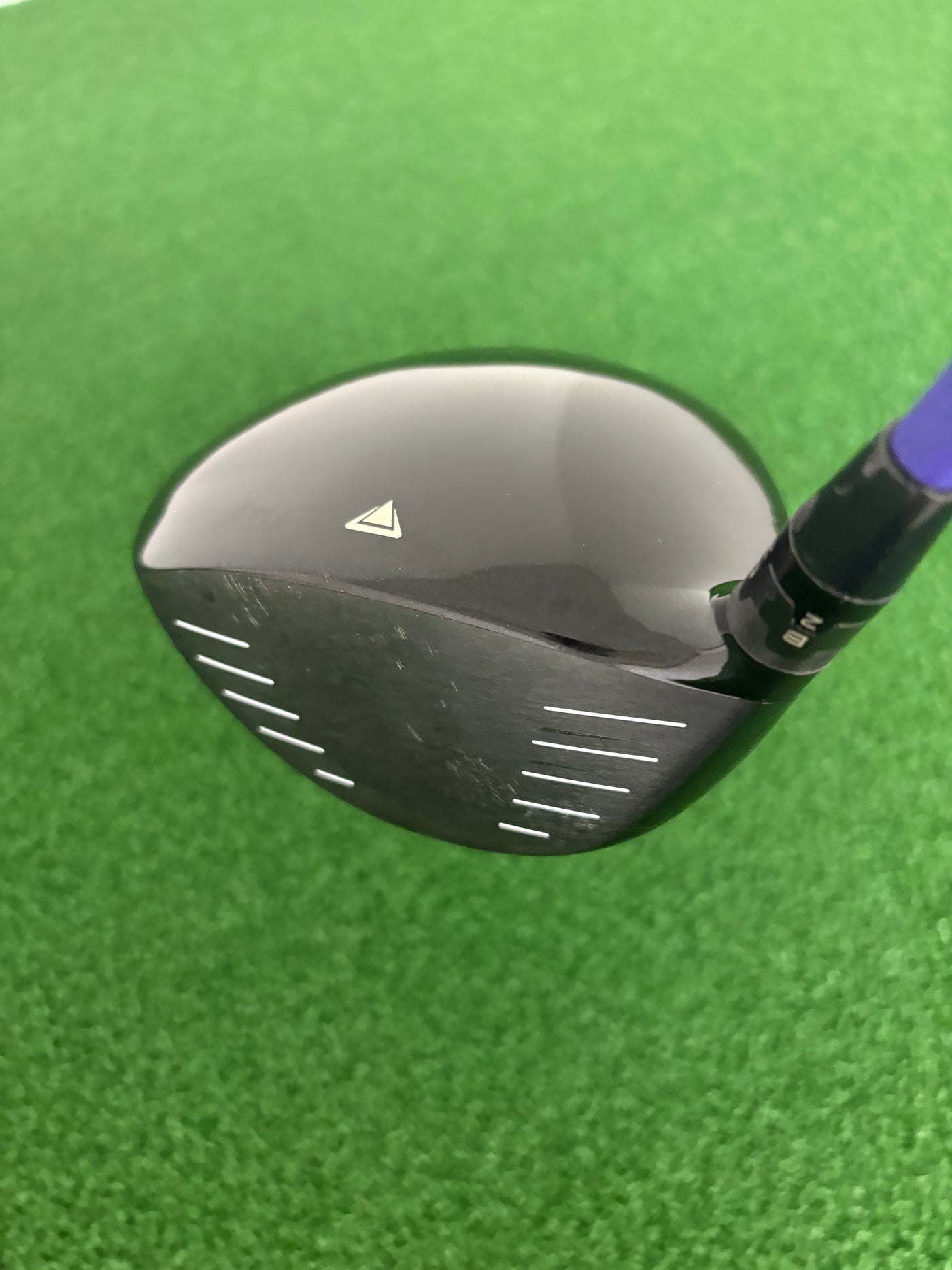 Titleist 915D3 9.5* (Stiff)