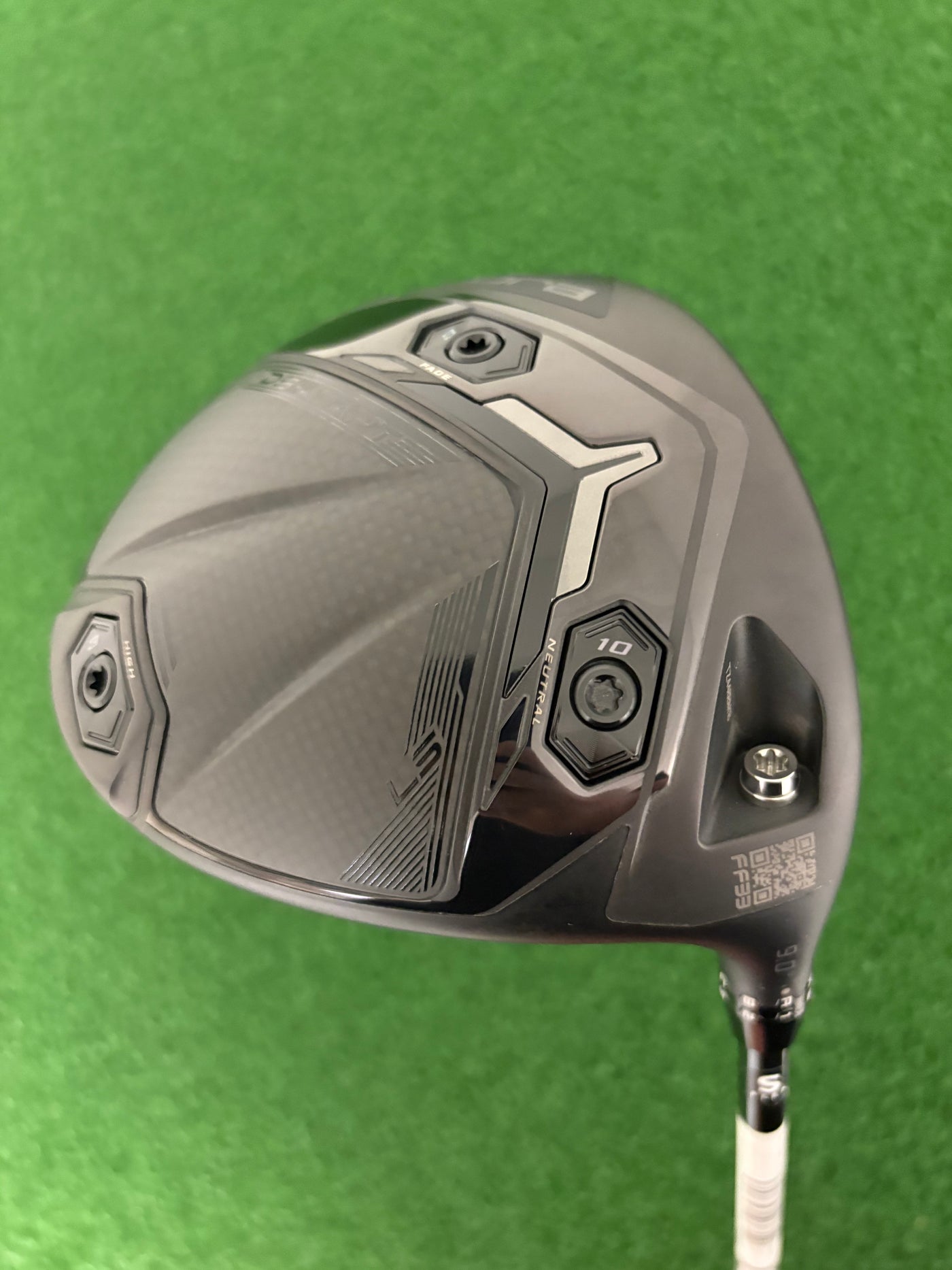 Cobra DS Adapt LS 9.0* (Stiff)