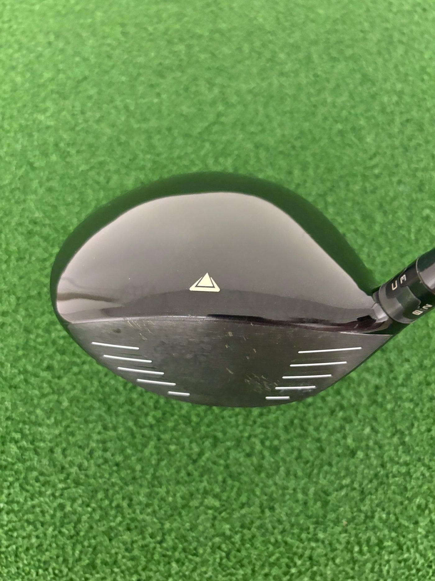 Titleist 915D3 9.5* (Stiff)