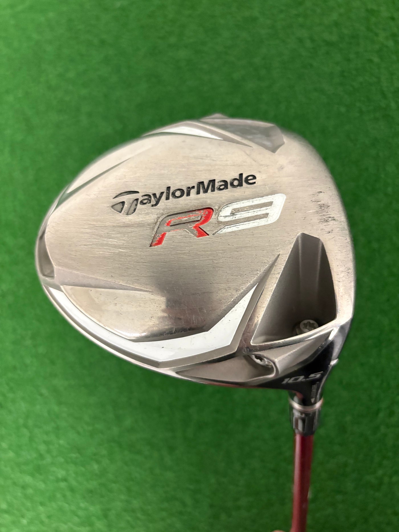 Taylormade R9 10.5* (Stiff/Regular)