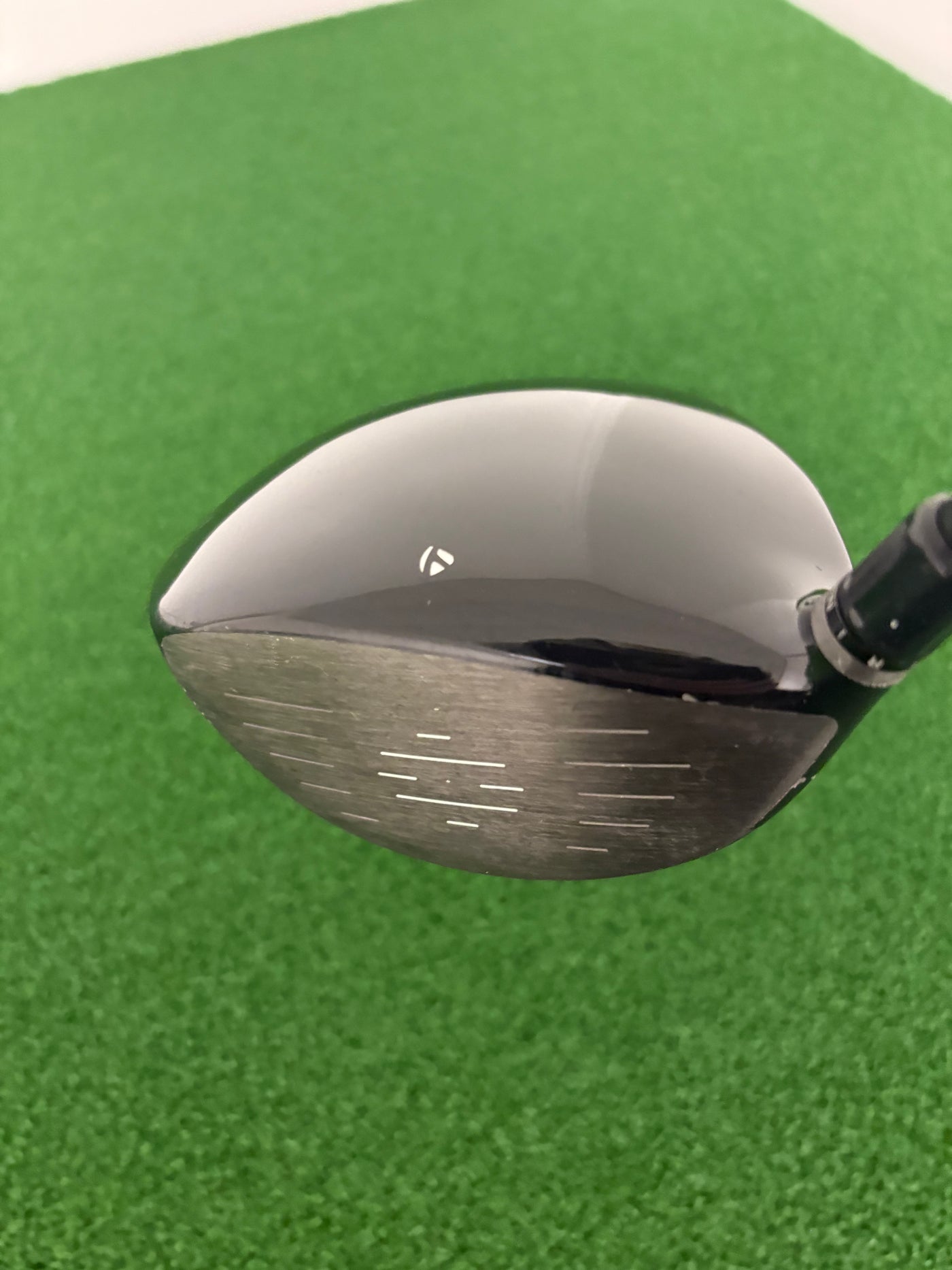 Taylormade R9 Supermax 9.5* (Stiff)