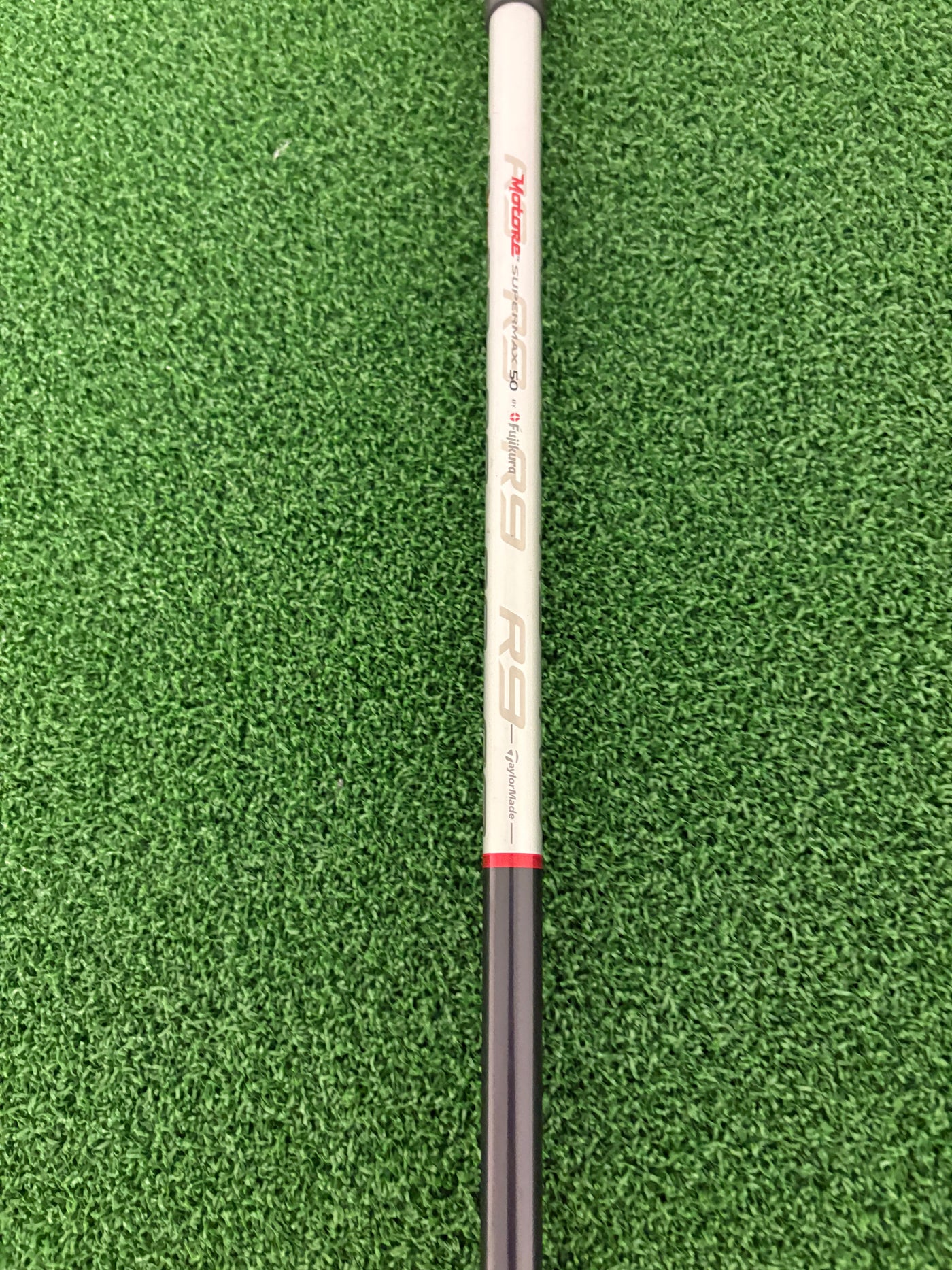 Taylormade R9 Supermax 9.5* (Stiff)