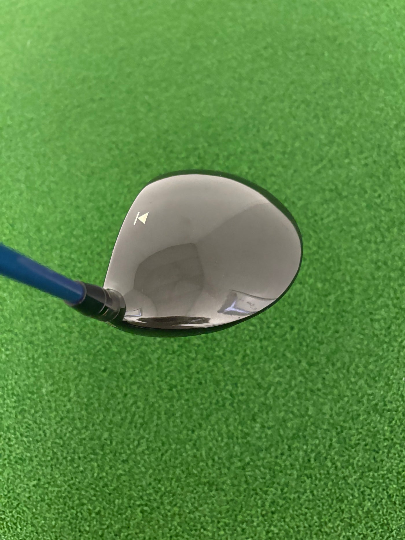 Titleist 913D3 9.5* (Stiff)