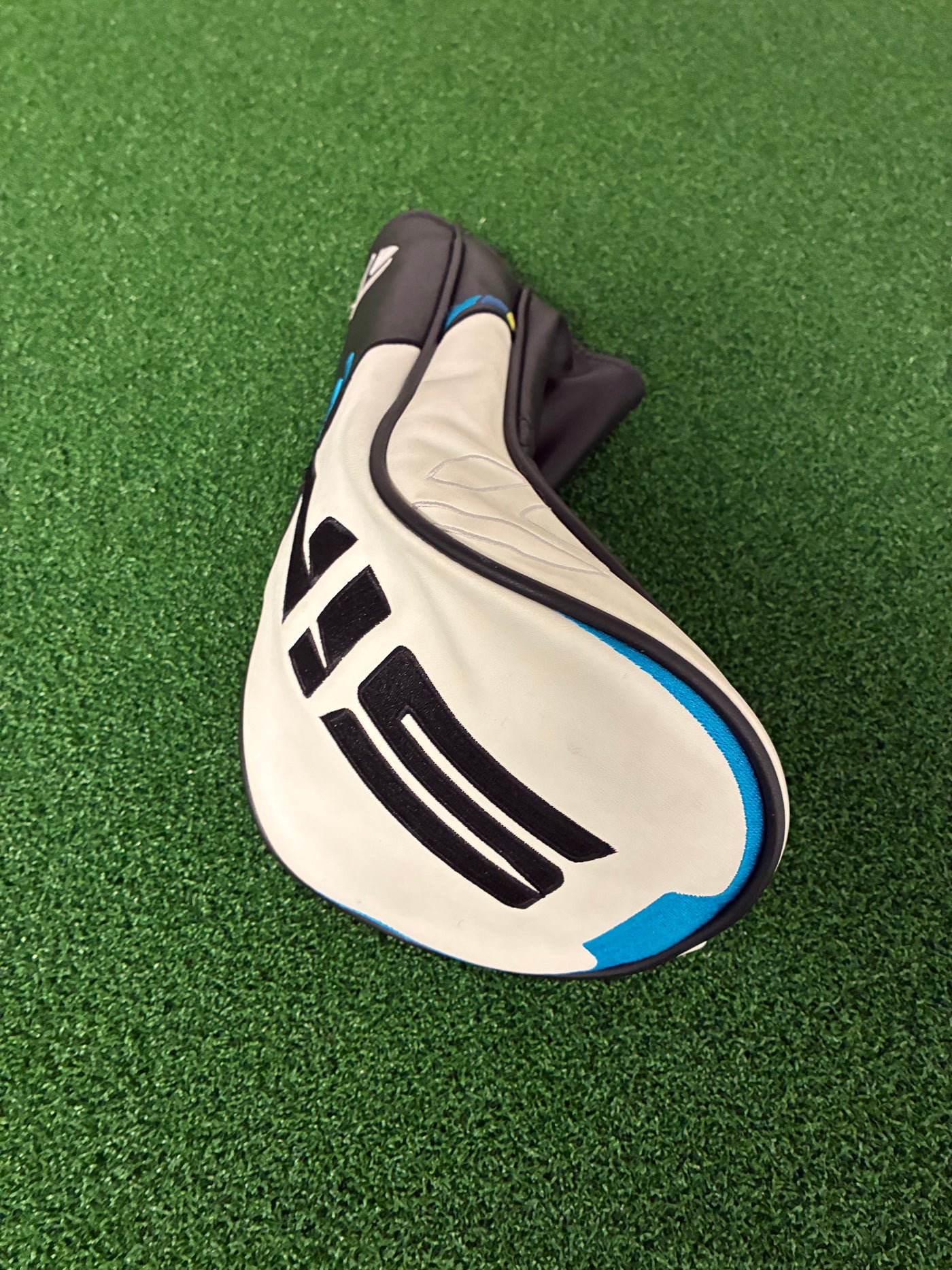 Taylormade Sim 2 9.0* (Stiff)