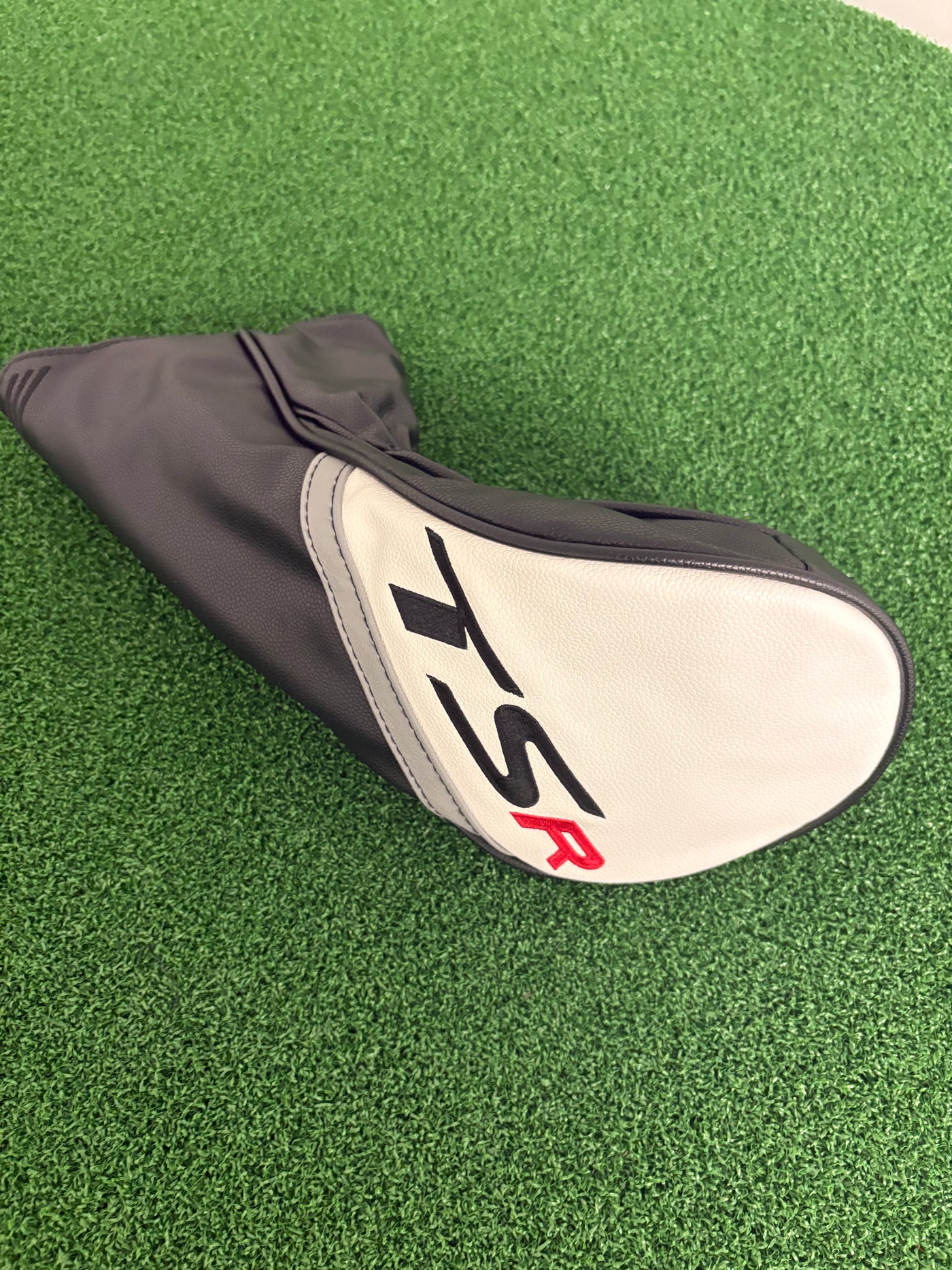 Titleist TSR2 9.0* (Stiff)