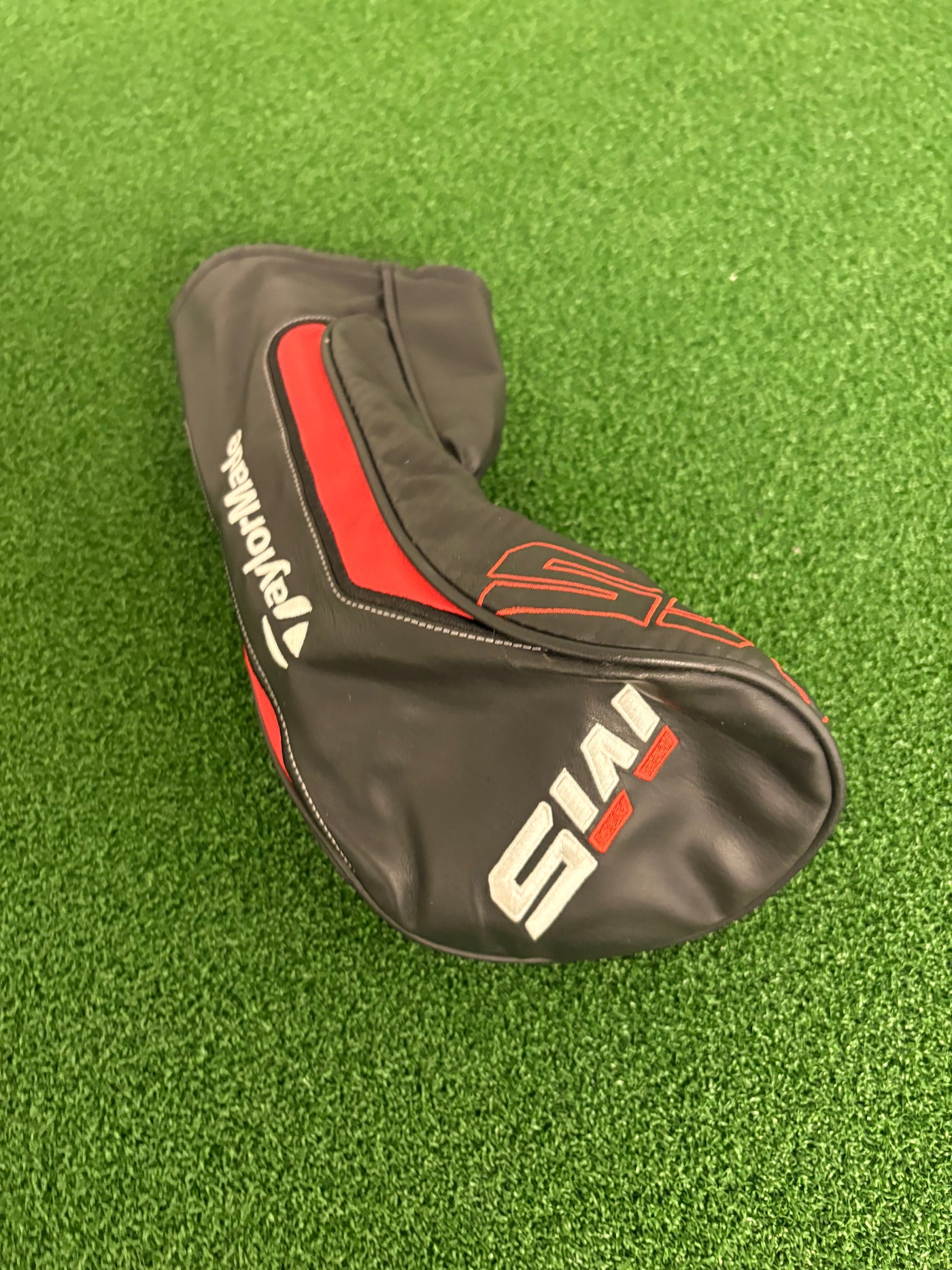 Taylormade M5 Tour 9.0* (Stiff)