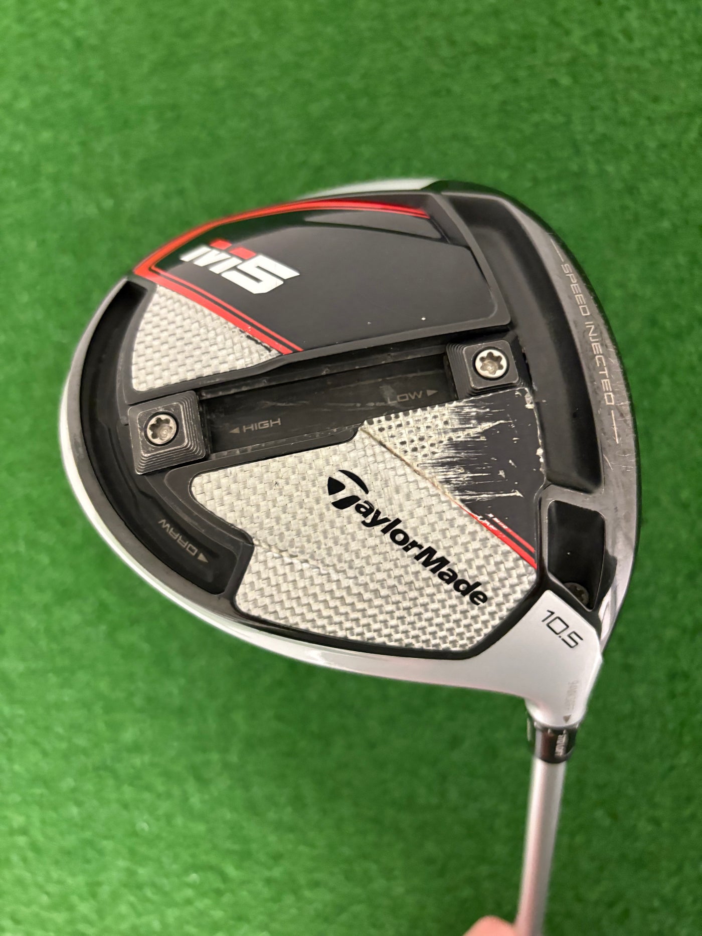Taylormade M5 10.5* (Stiff)
