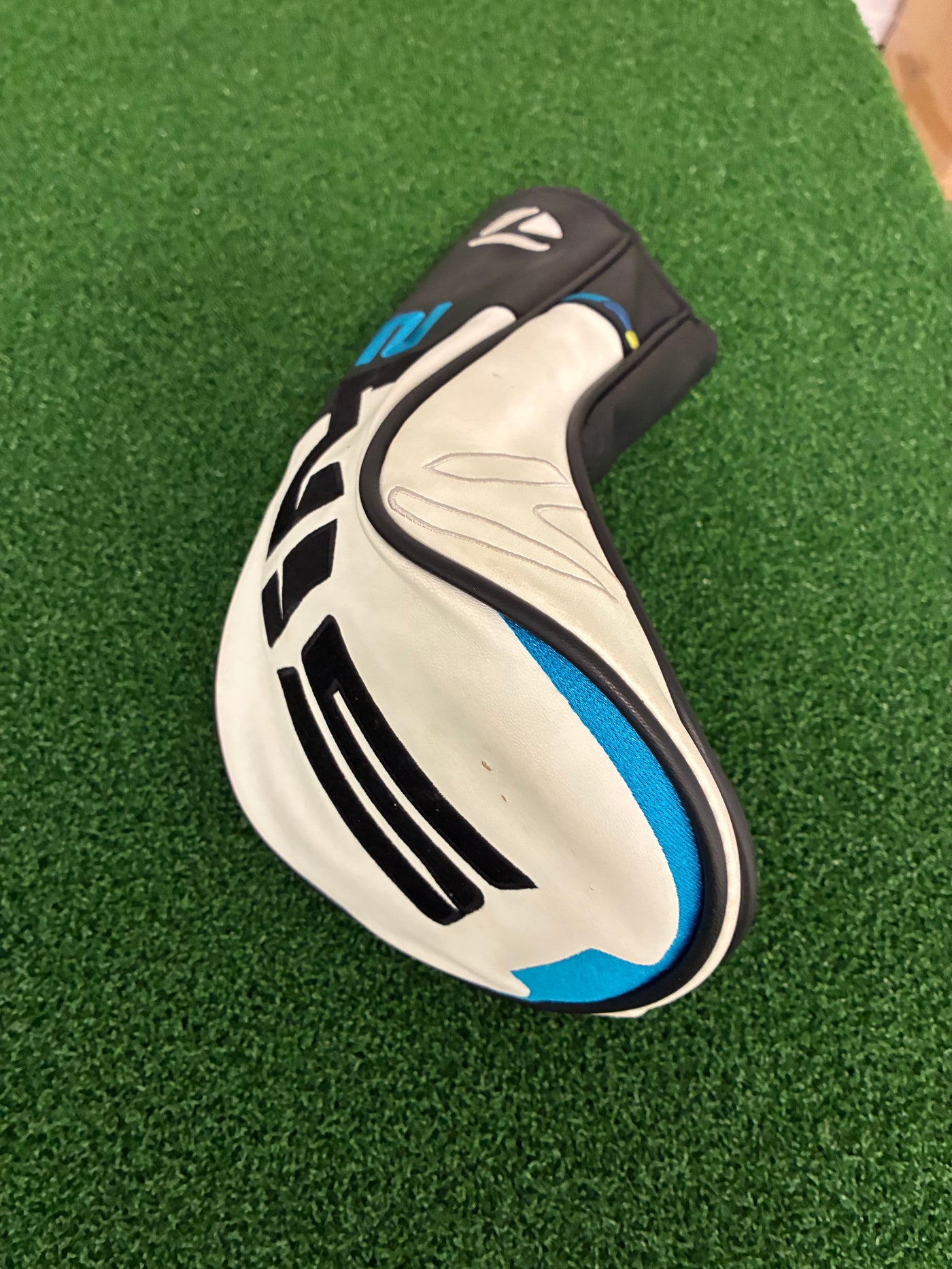 Taylormade Sim 2 9.0* (Stiff)