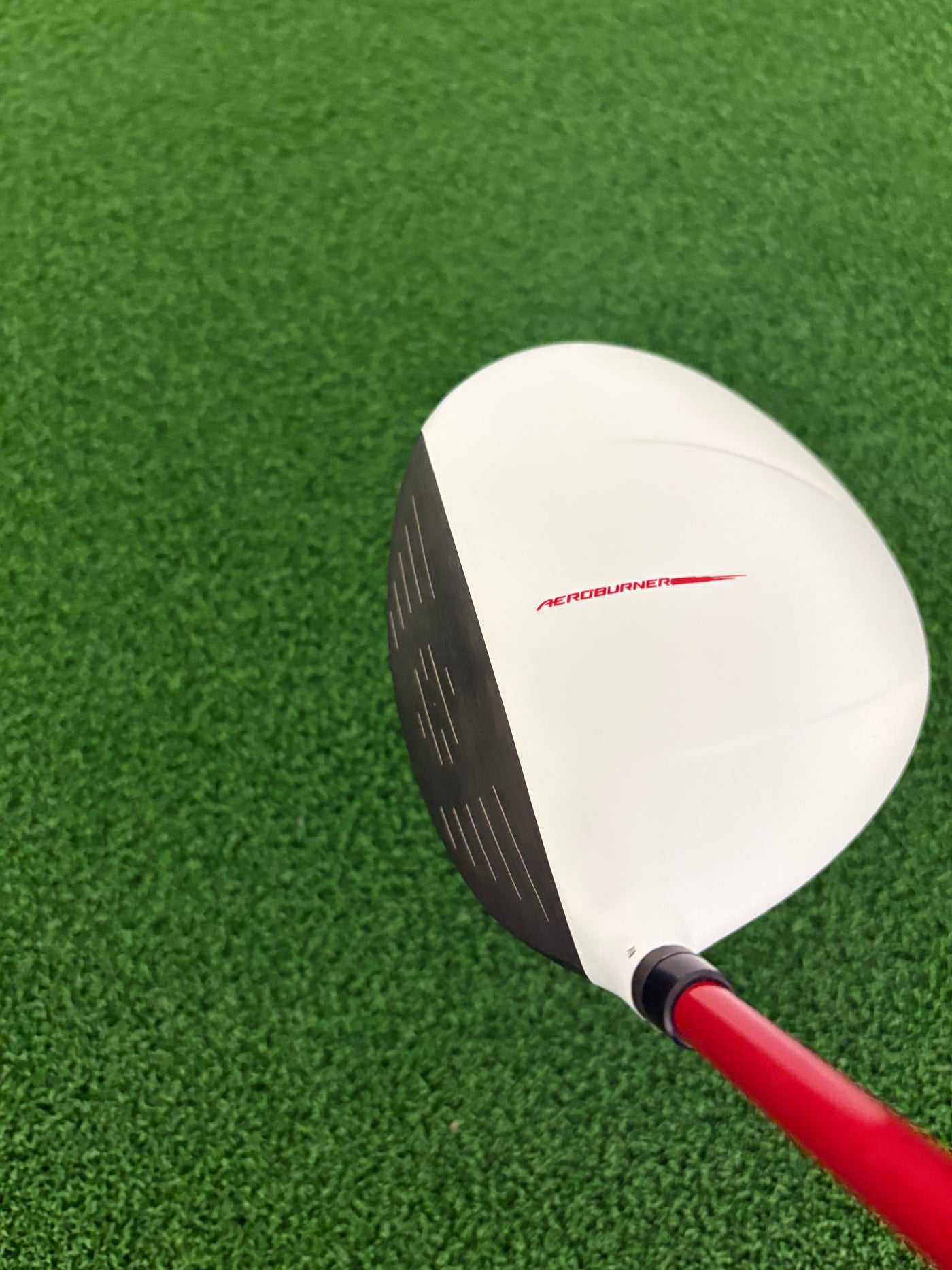 Taylormade Aero Burner 11* (Stiff/Regular)