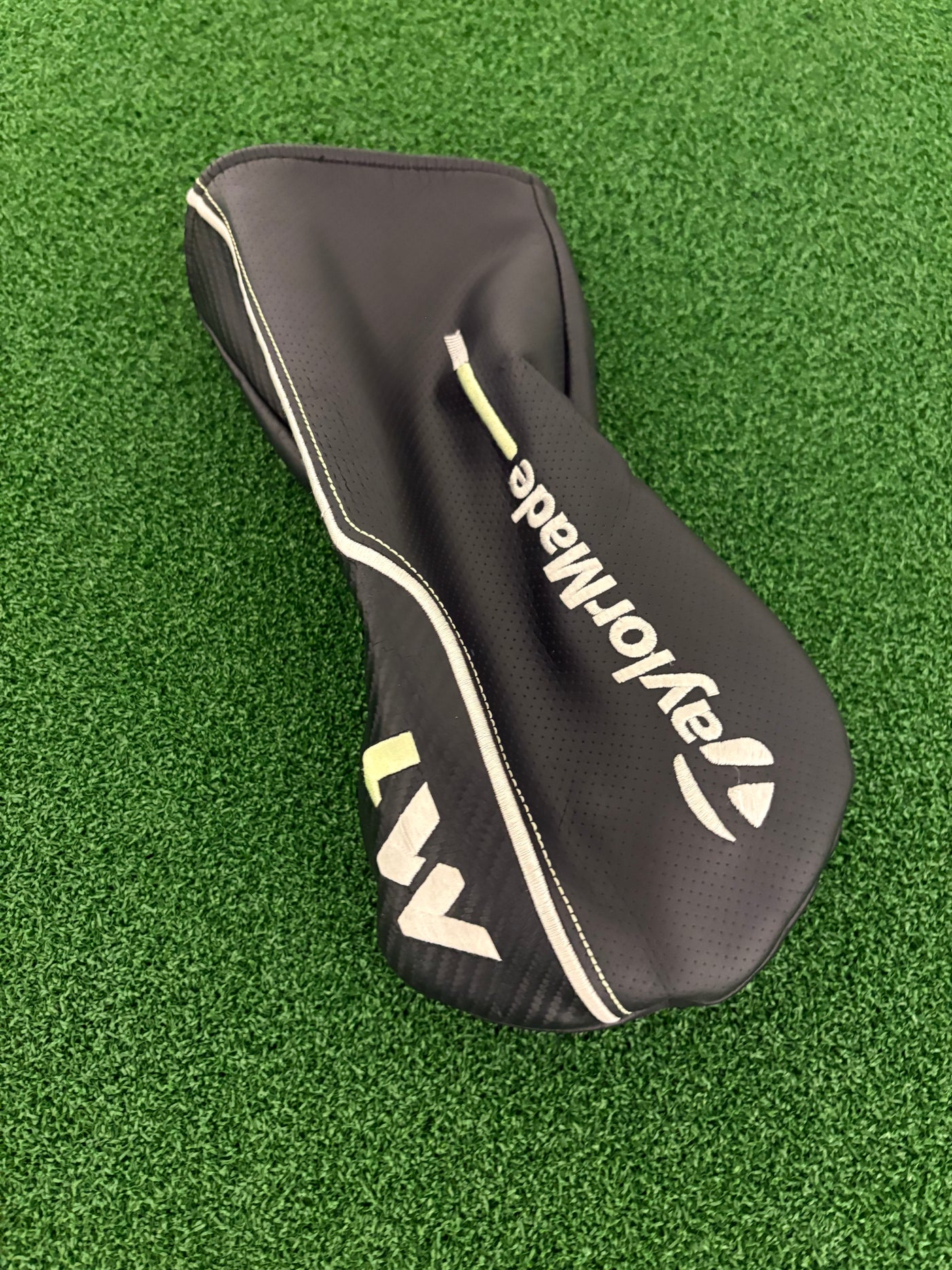 Taylormade M1 460 (2017) 9.5* (Stiff)