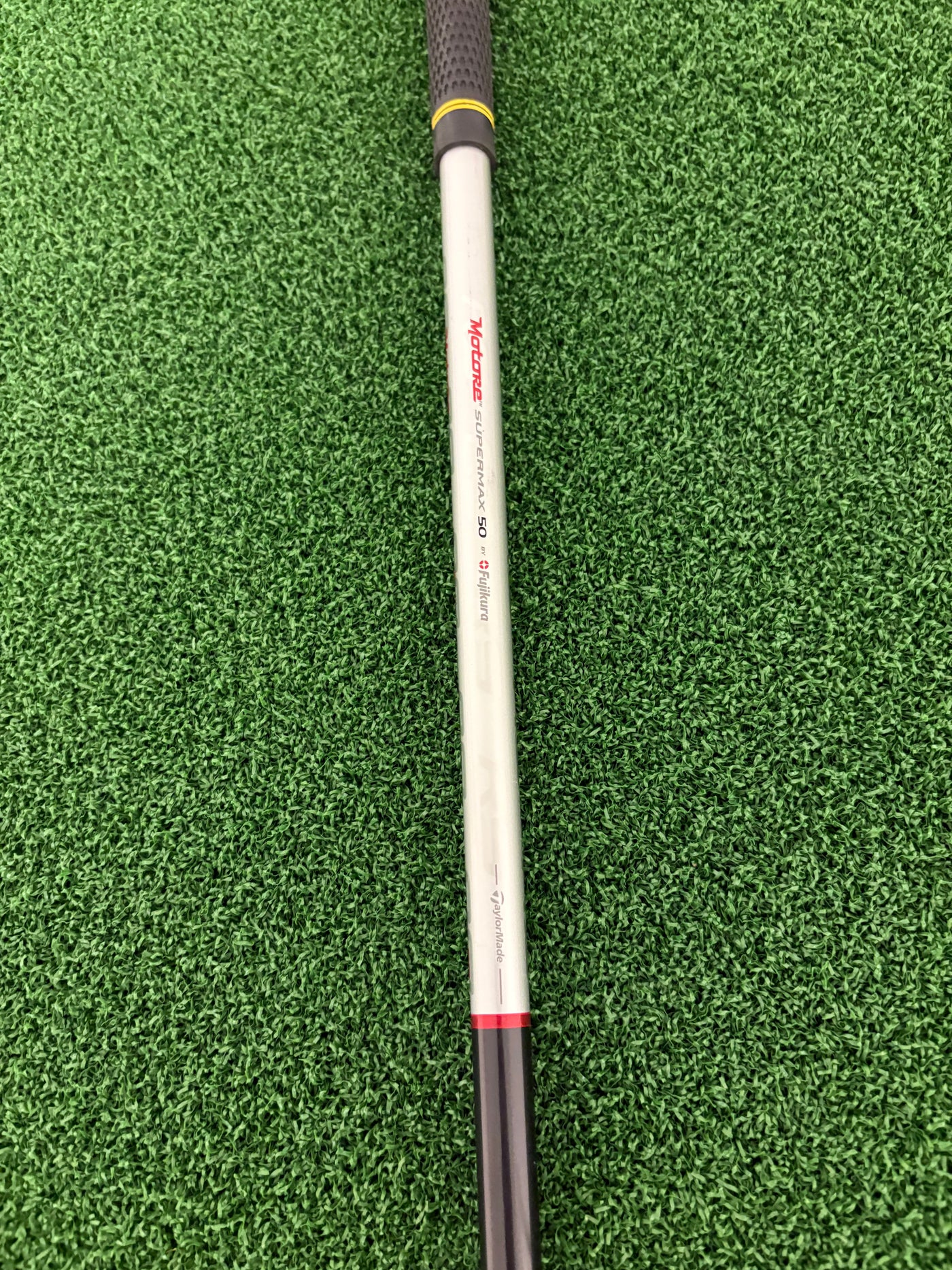 Taylormade R9 SuperMax 10.5* (Stiff/Regular)