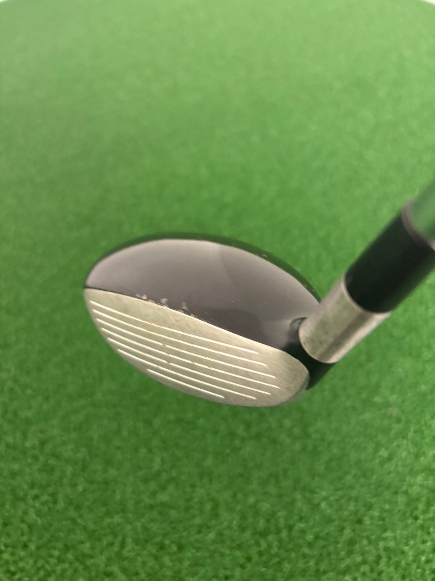 Titleist 909H 21* 4 Hybrid (Stiff)