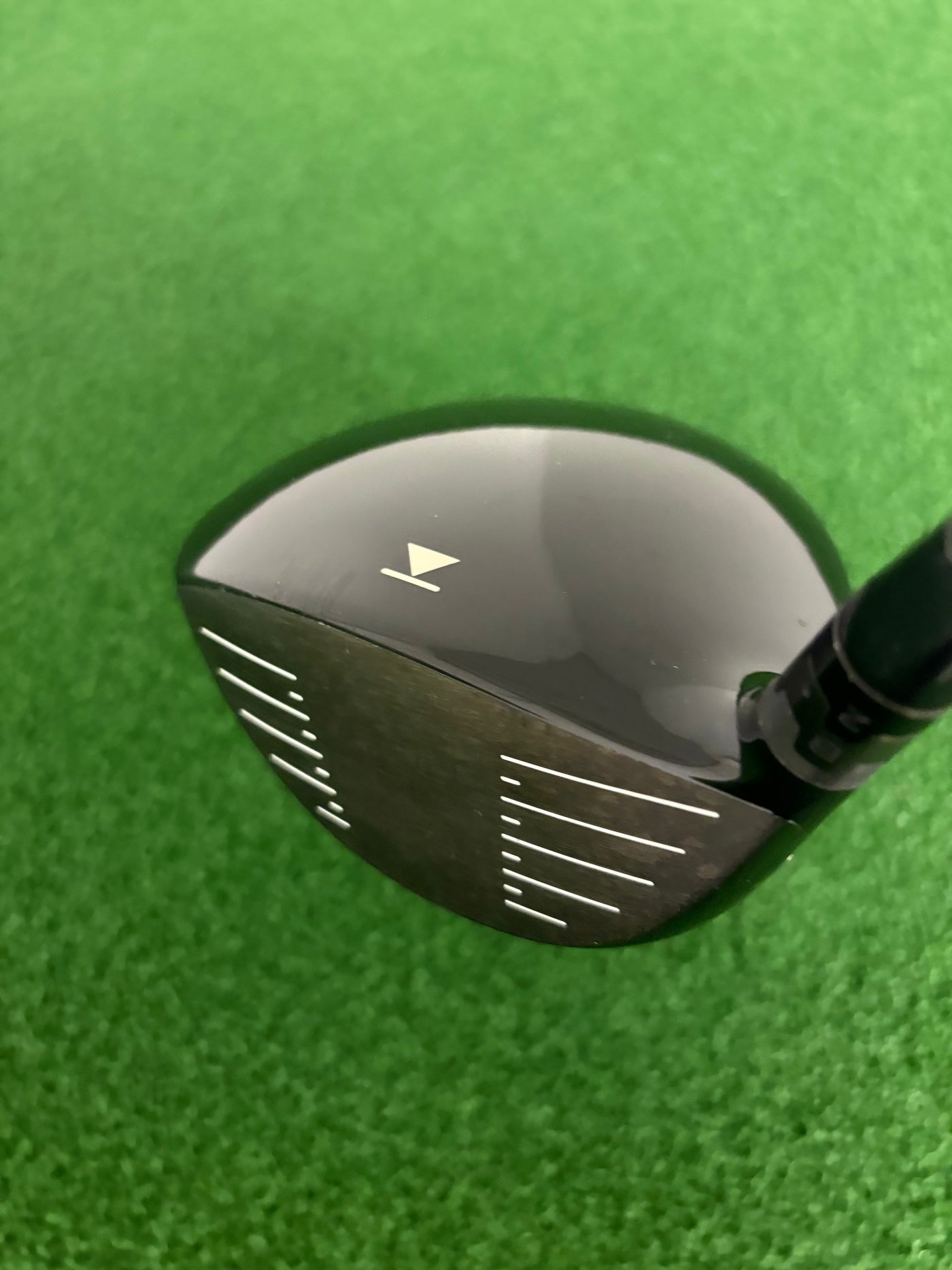 Titleist 910D3 9.5* (Stiff)