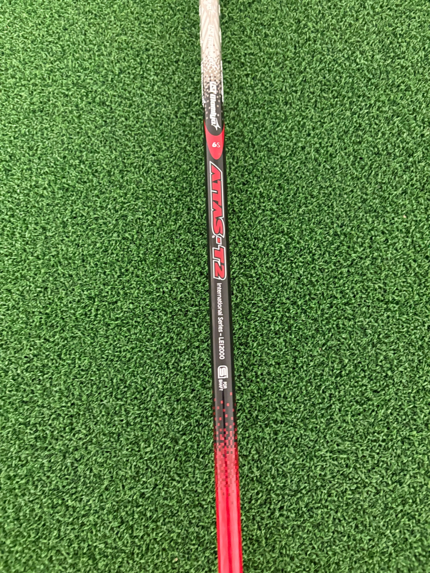 Titleist 910D3 9.5* (Stiff)