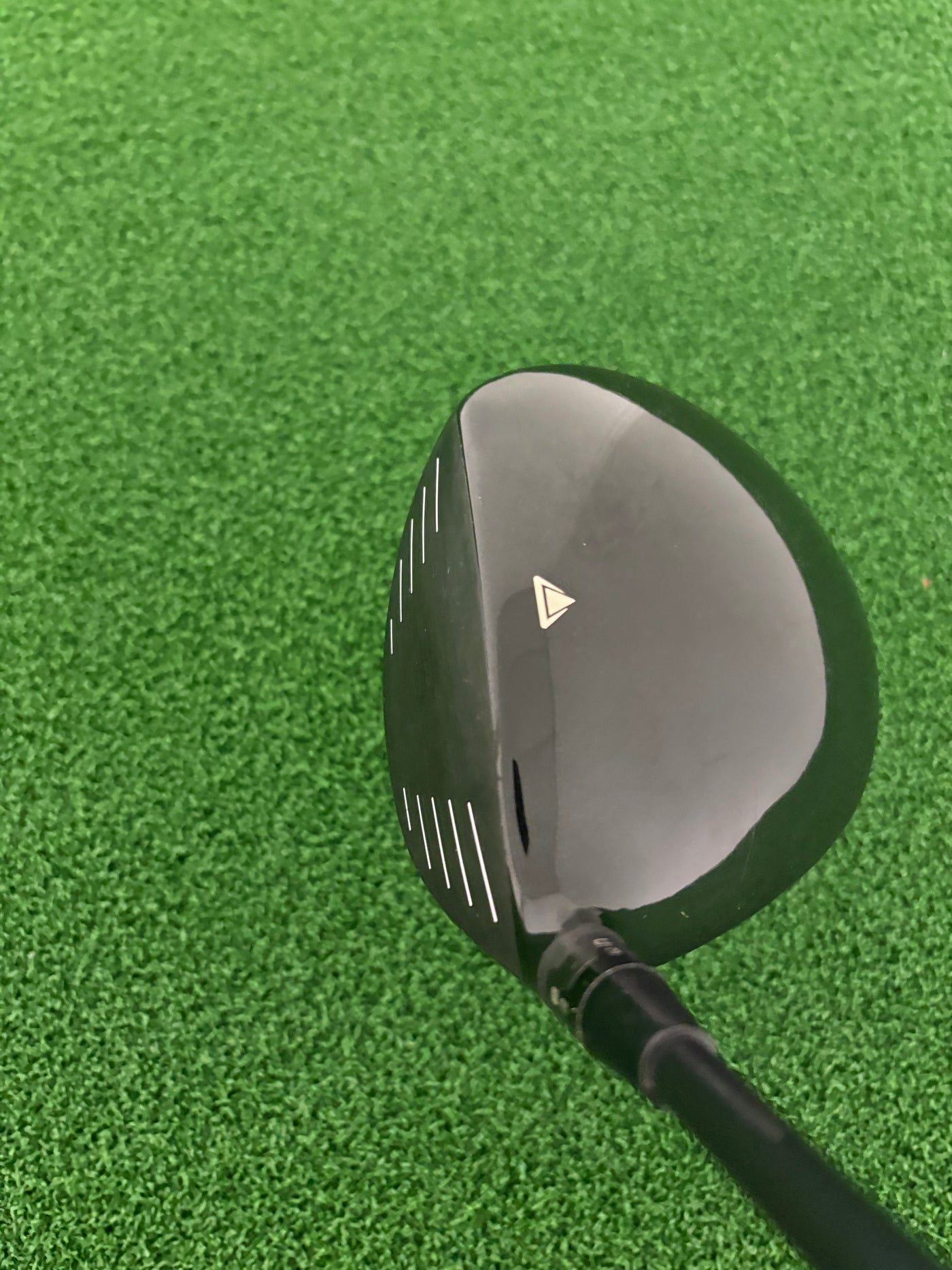 Titleist 915D3 9.5* (Stiff)