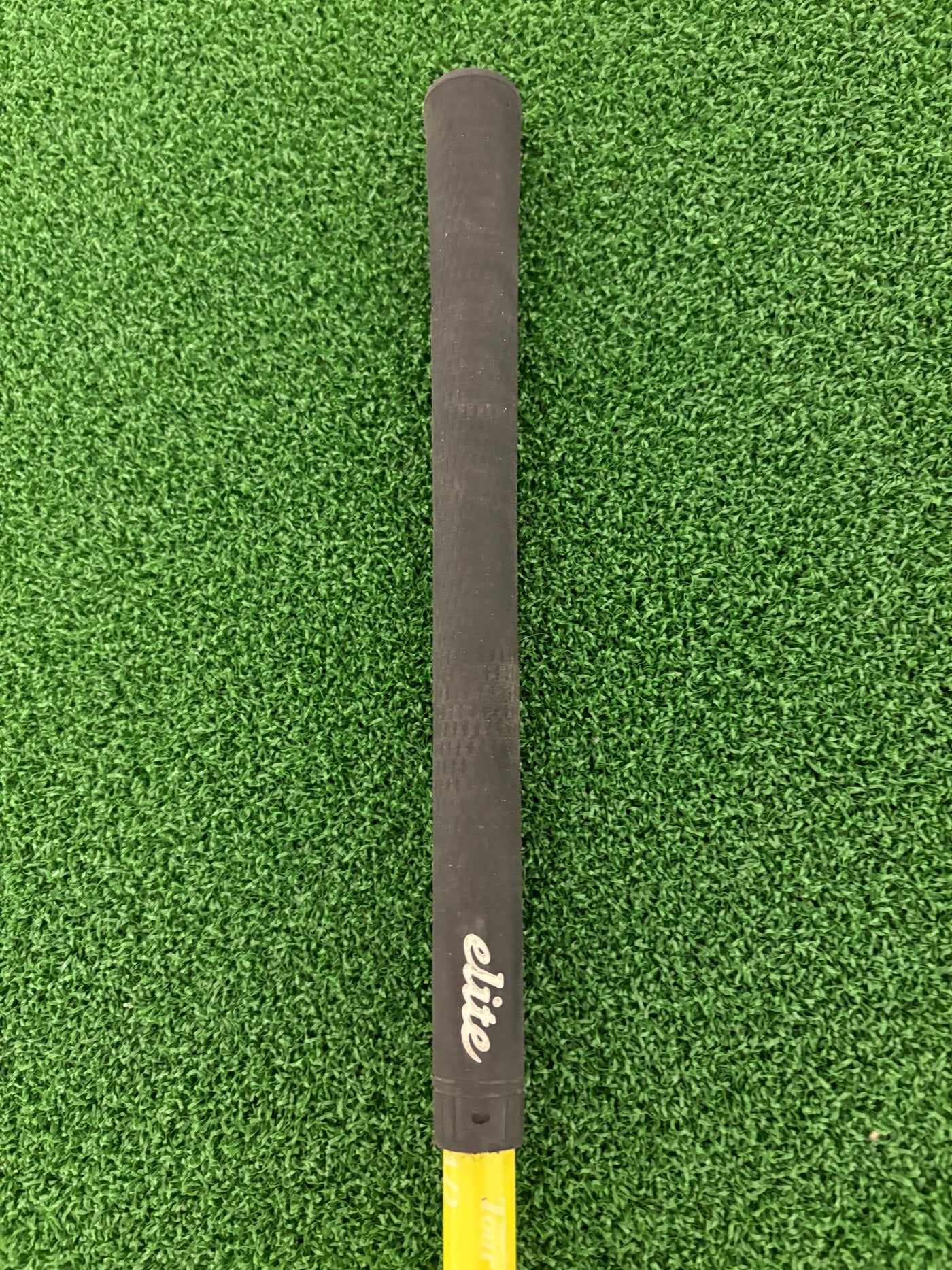 Titleist 915D3 9.5* (Stiff)