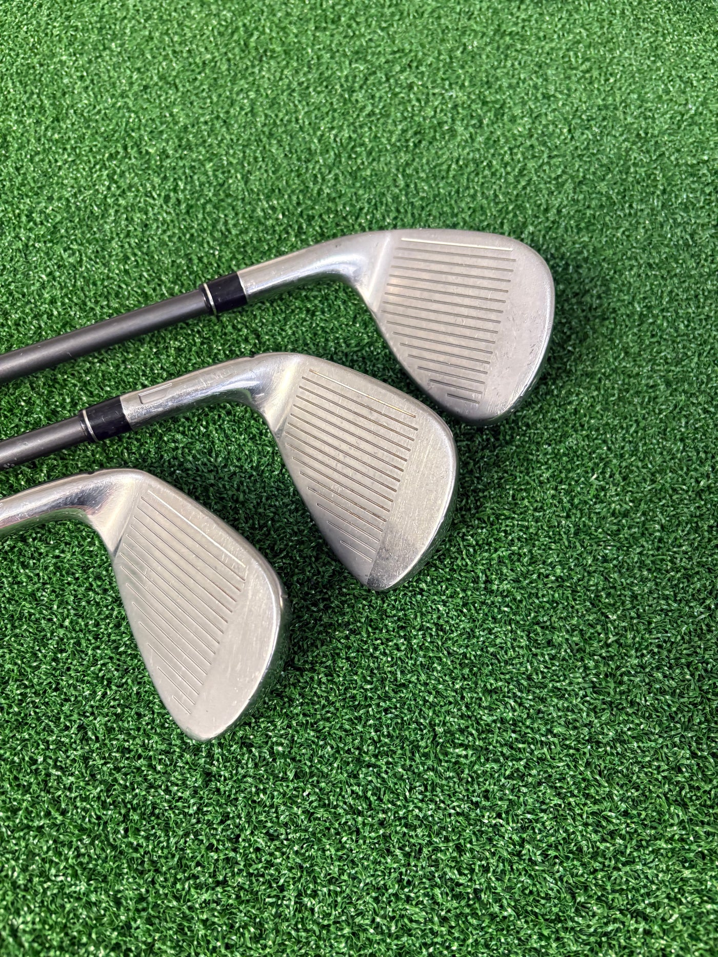 Taylormade Sim Max 6-PW + AW + SW (Stiff)