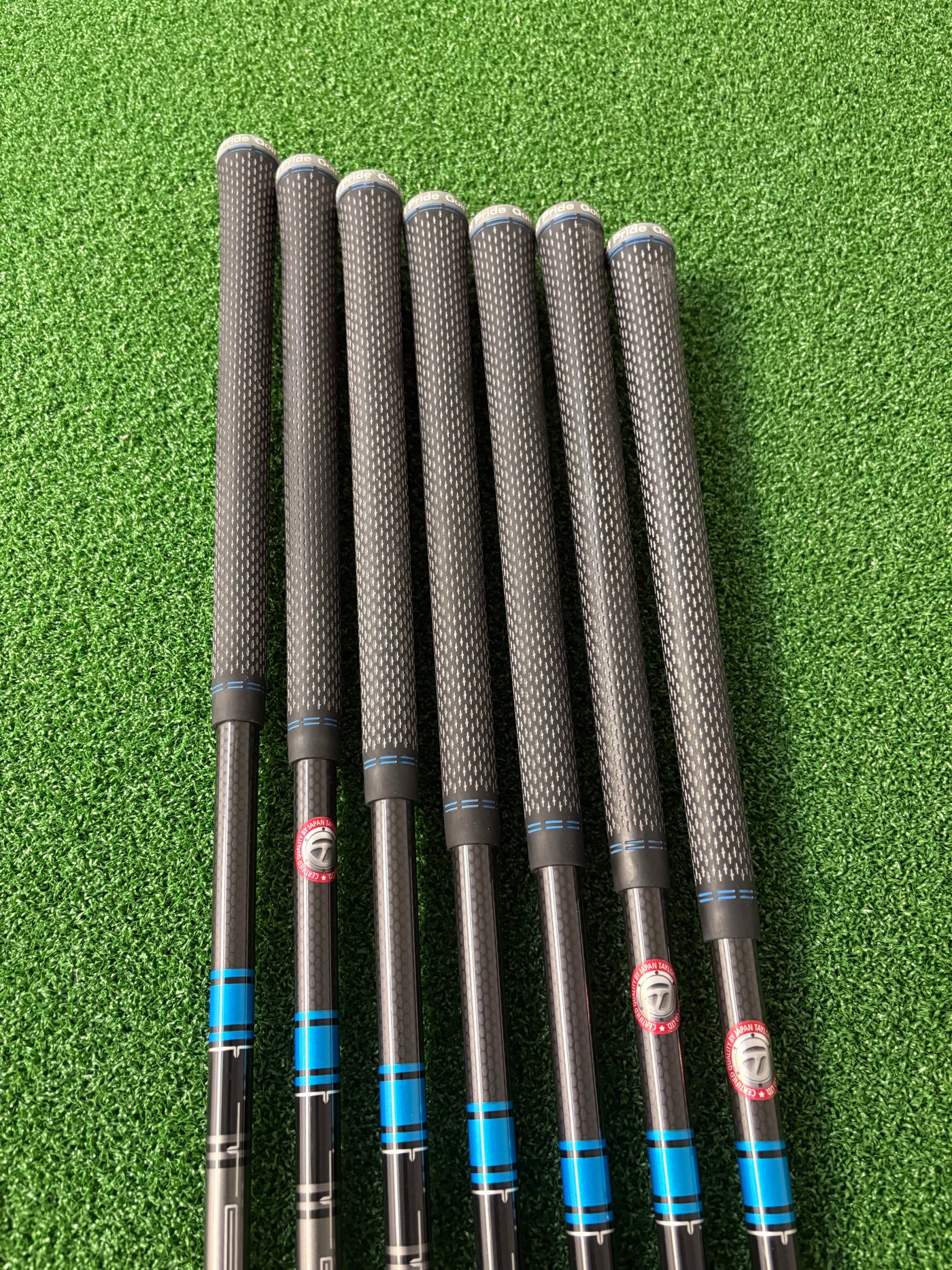 Taylormade Sim Max 6-PW + AW + SW (Stiff)