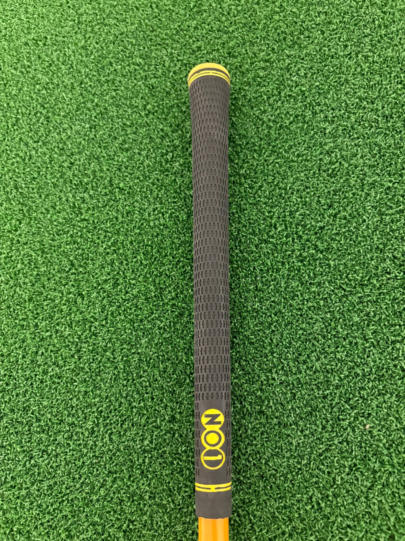 Taylormade R11S 9.0* (Stiff)