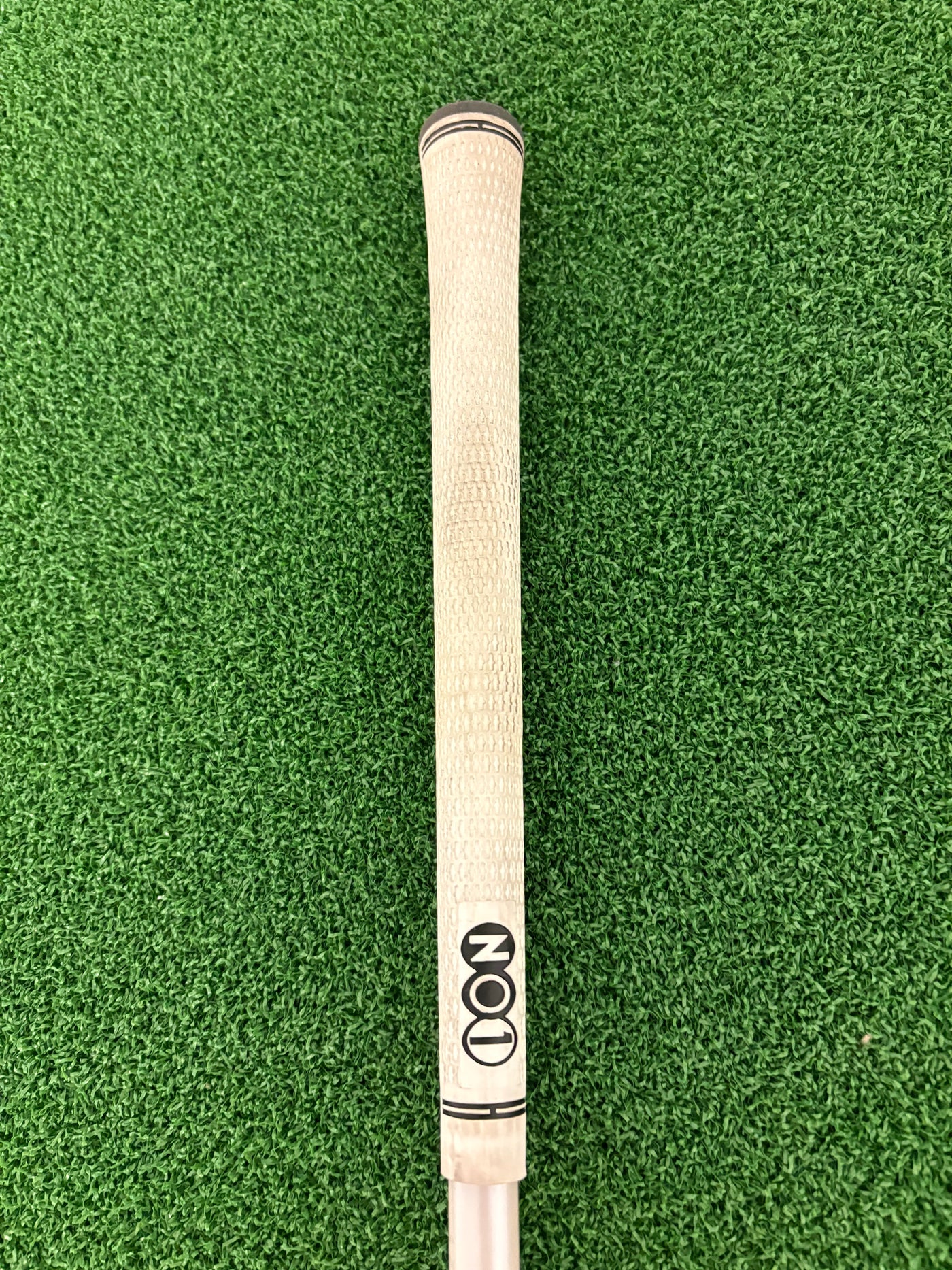 Taylormade R11 9.0* (Stiff)