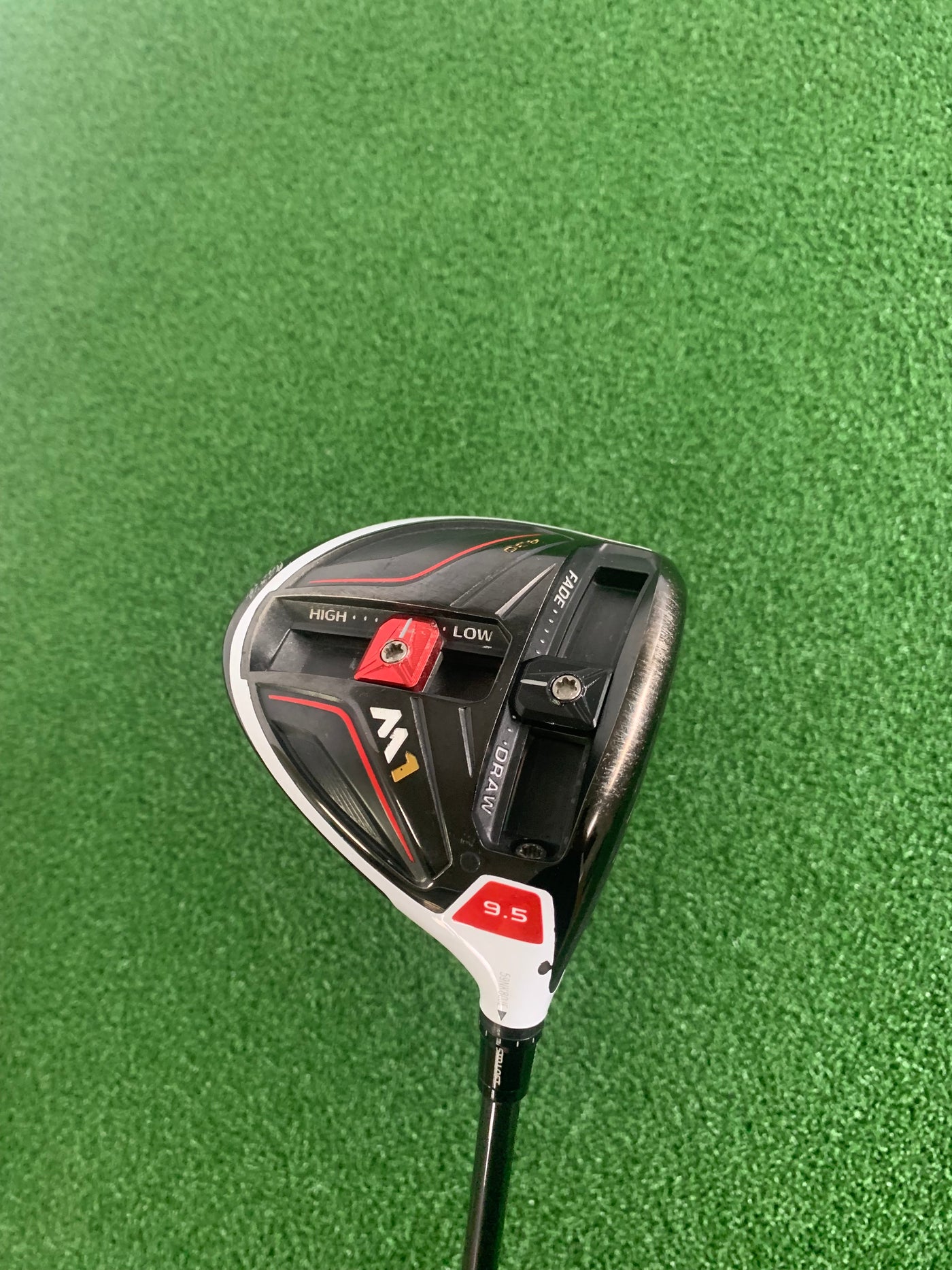 Taylormade M1 430 9.5* (Stiff)