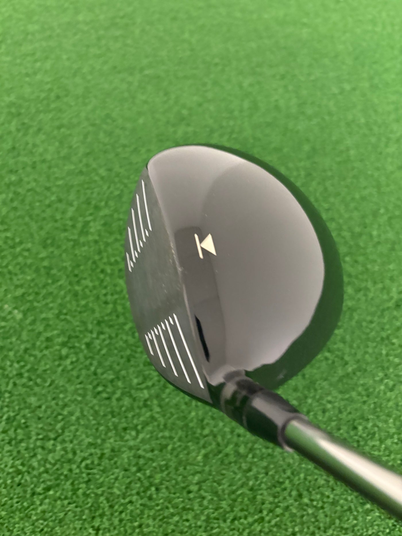 Titleist 910D2 9.5* (Stiff)