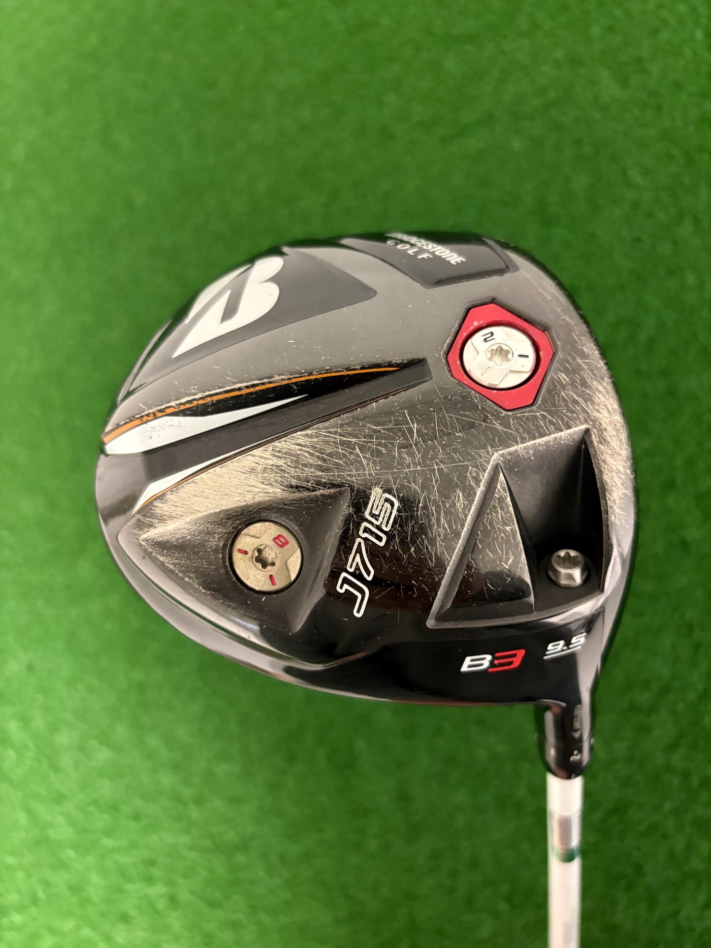 Bridgestone J715 B3 9.5* (Stiff)