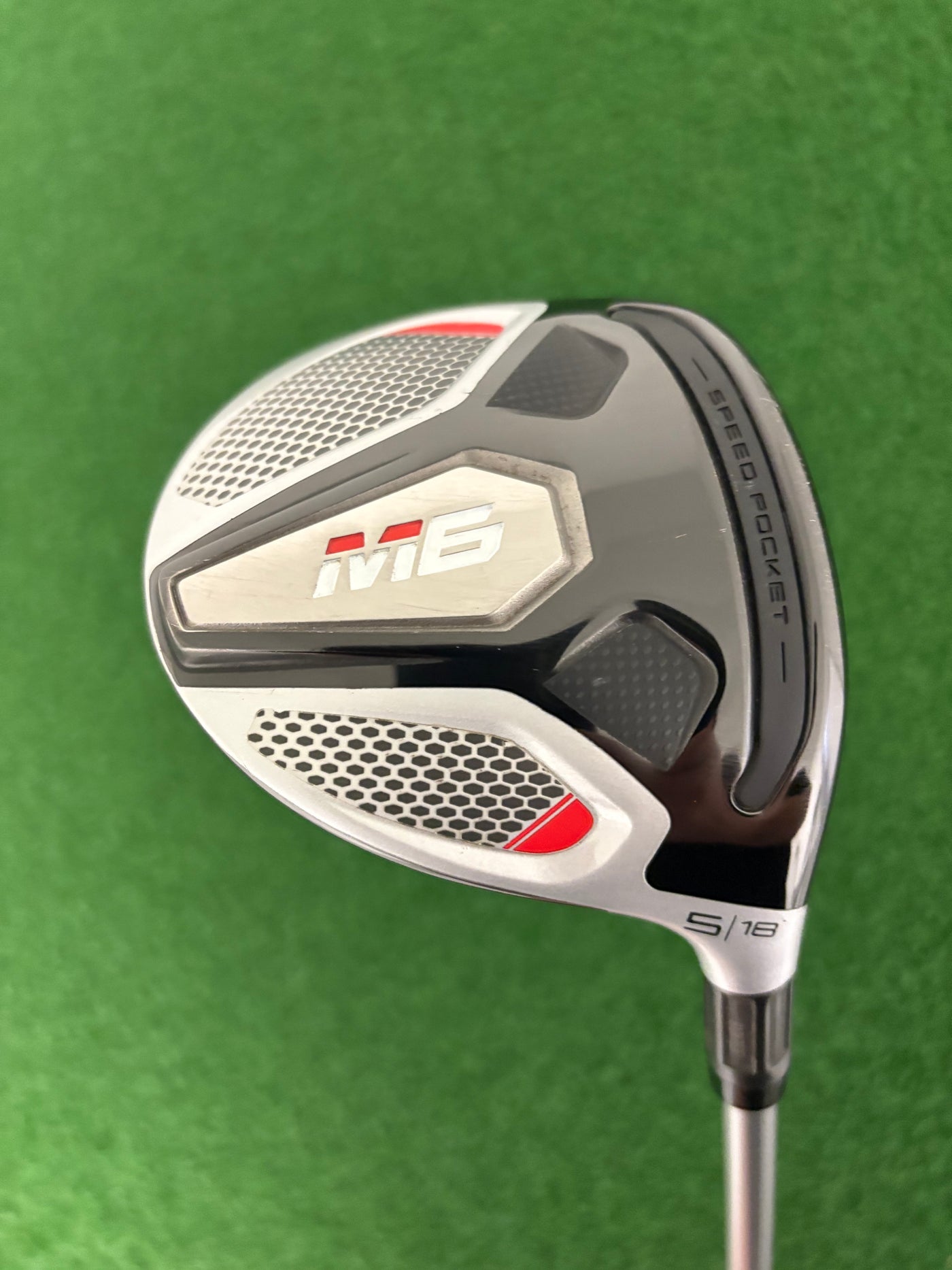 Taylormade M6 18* 5 Wood (Stiff/Regular)