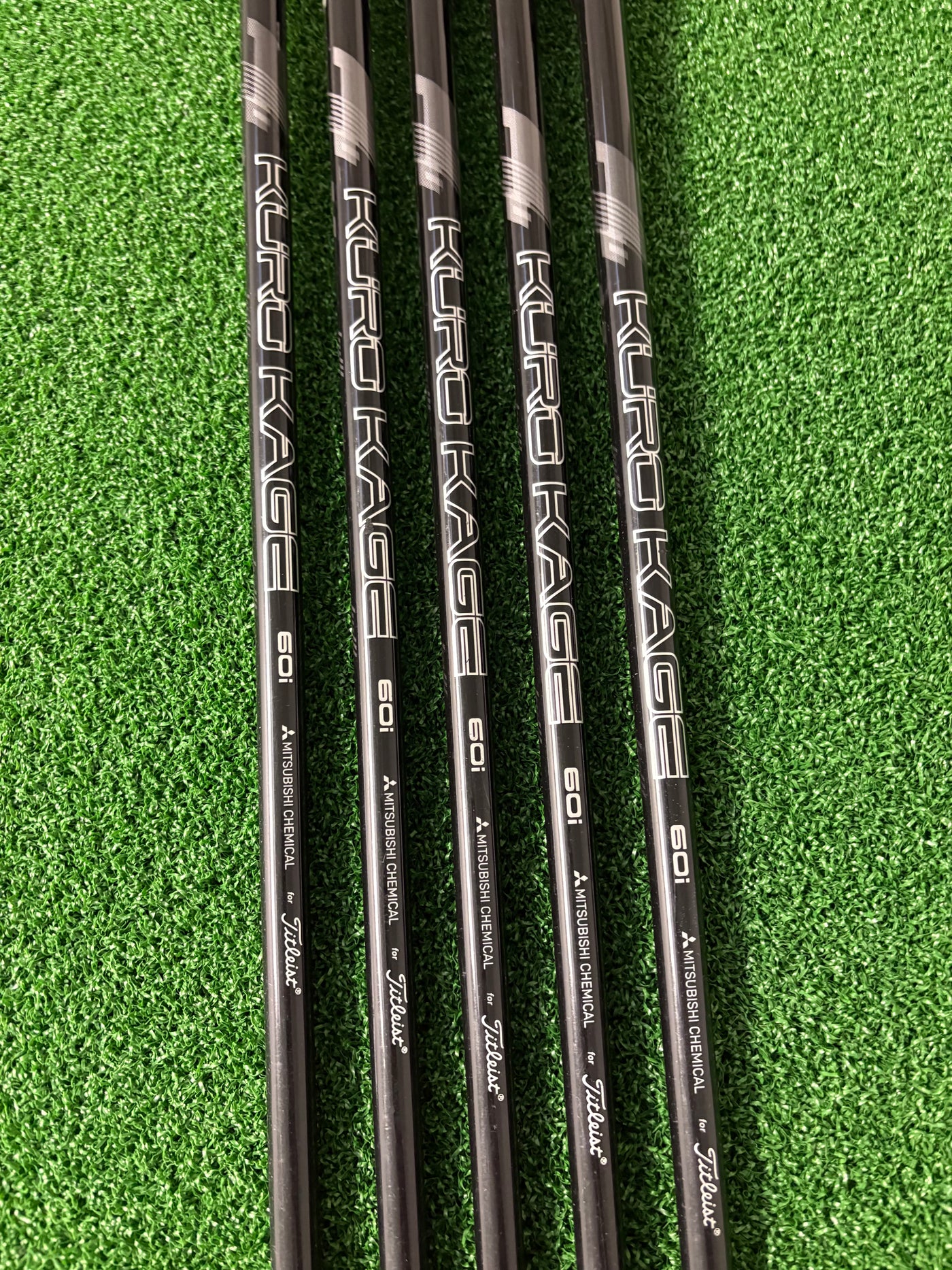 Titleist T-300 6-PW (Stiff)