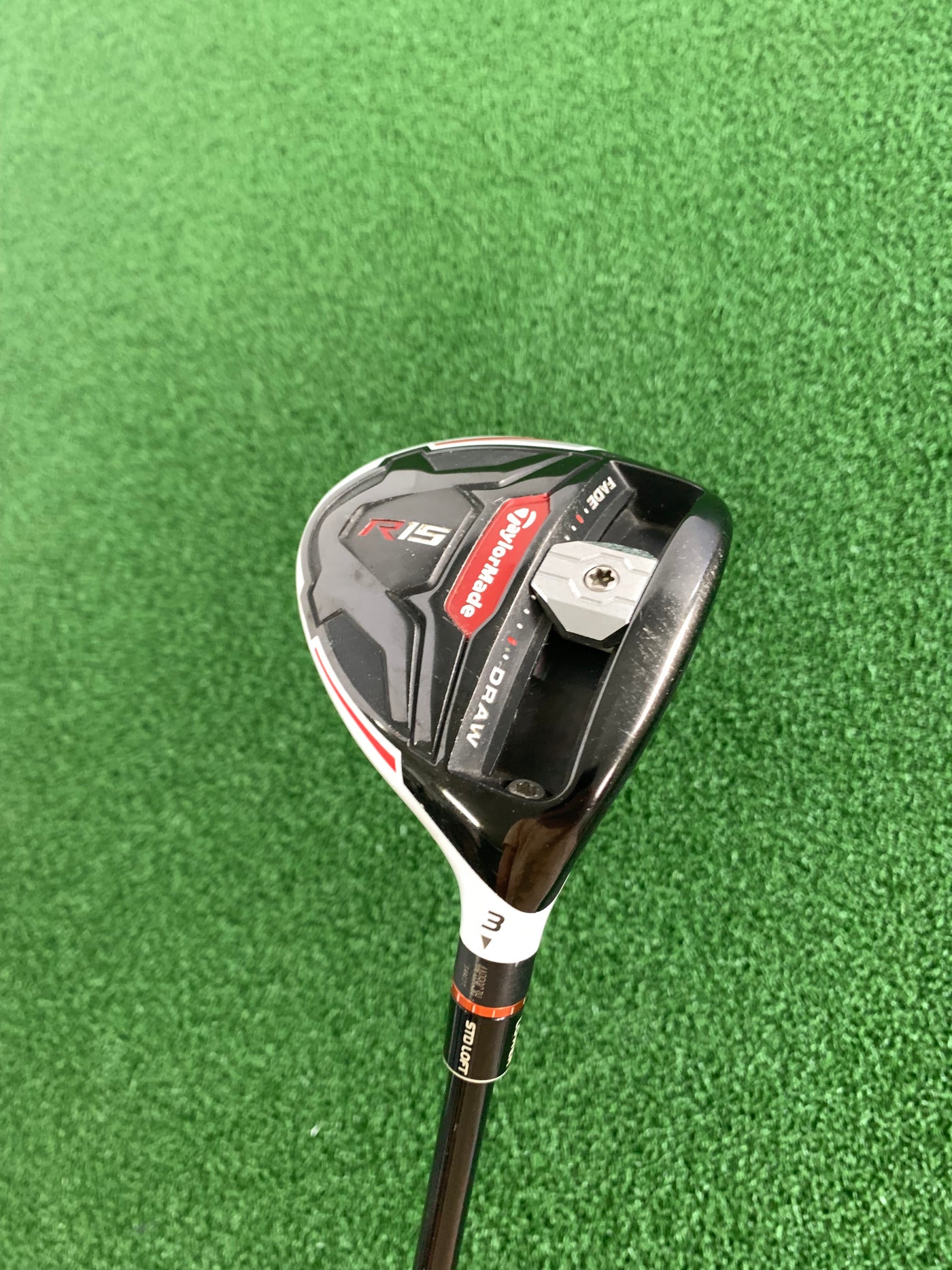 Taylormade R15 15* 3 Wood (Stiff/Regular)