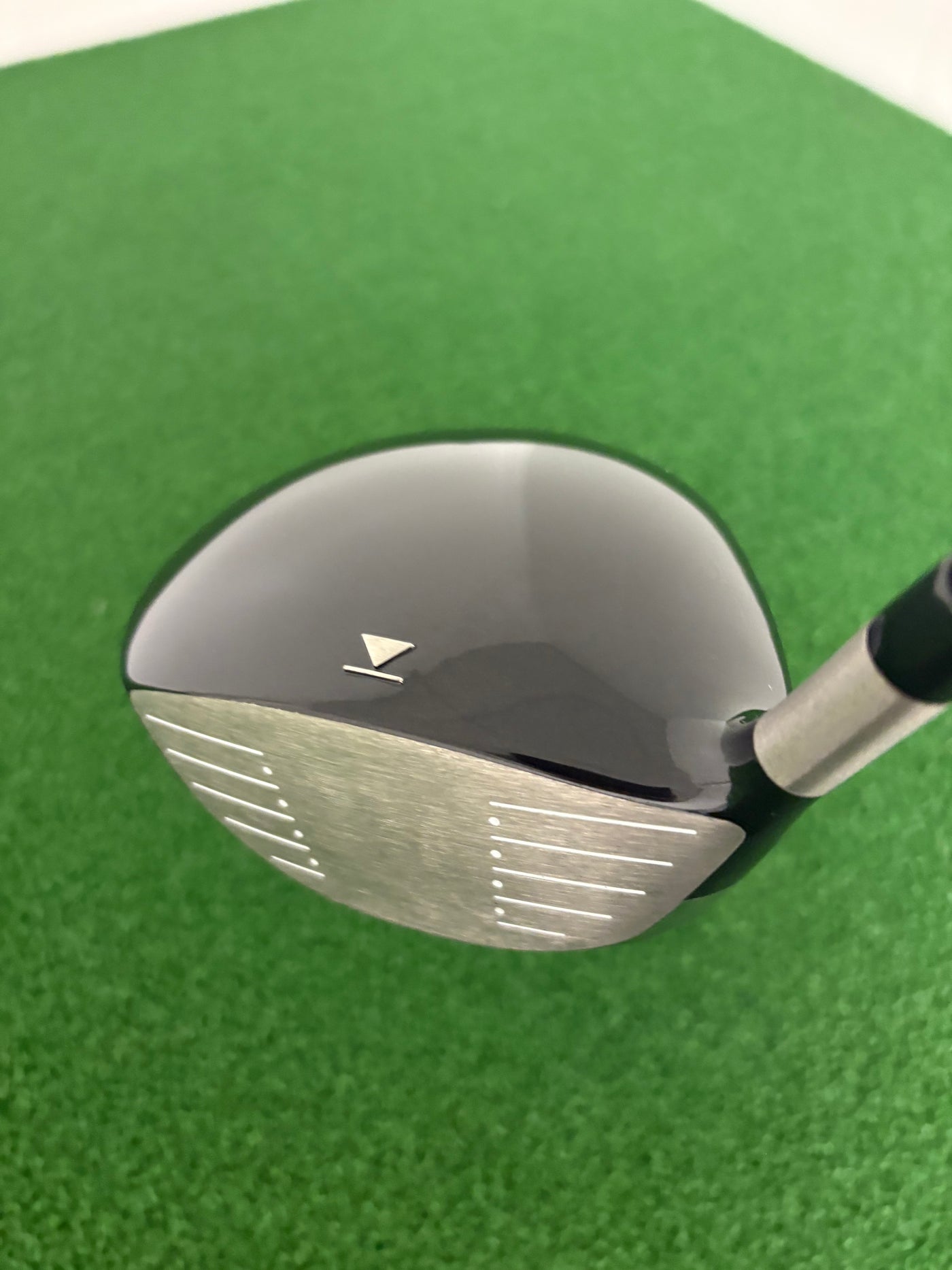 Titleist 909D2 9.5* (Stiff)