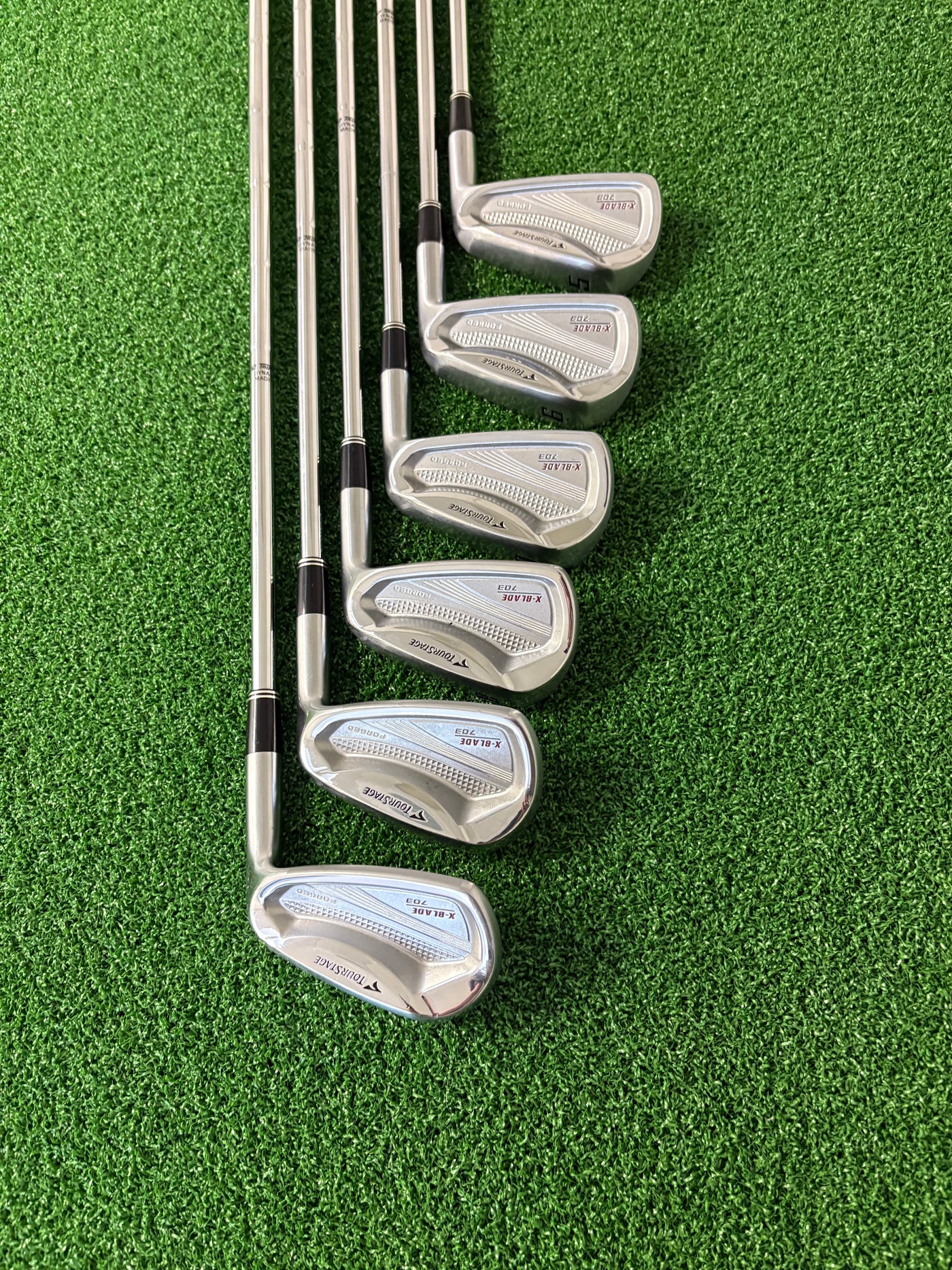 Bridgestone Tour Stage X-Blade 703 5-PW (Stiff)