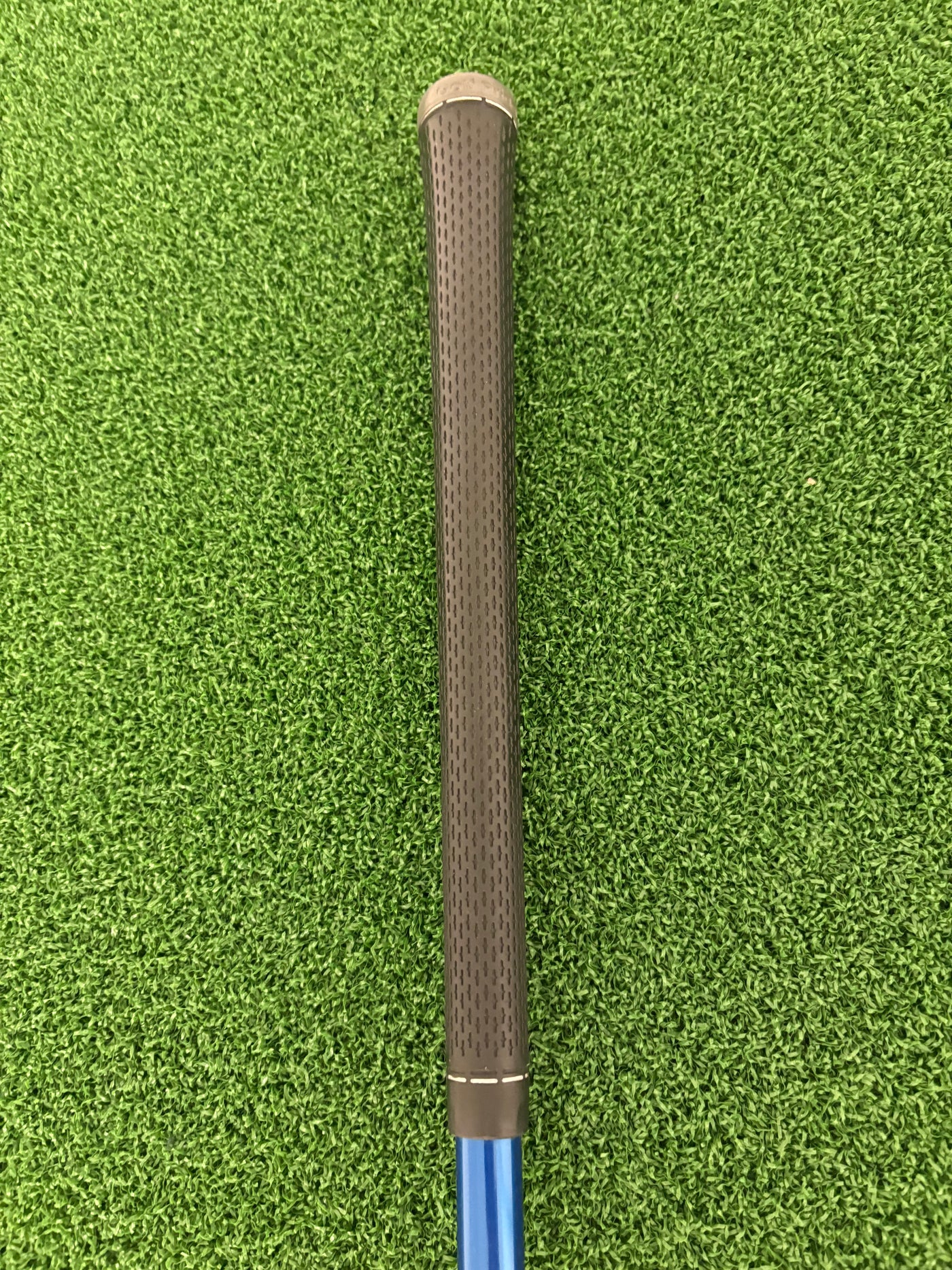 Titleist 915D3 9.5* (Stiff)