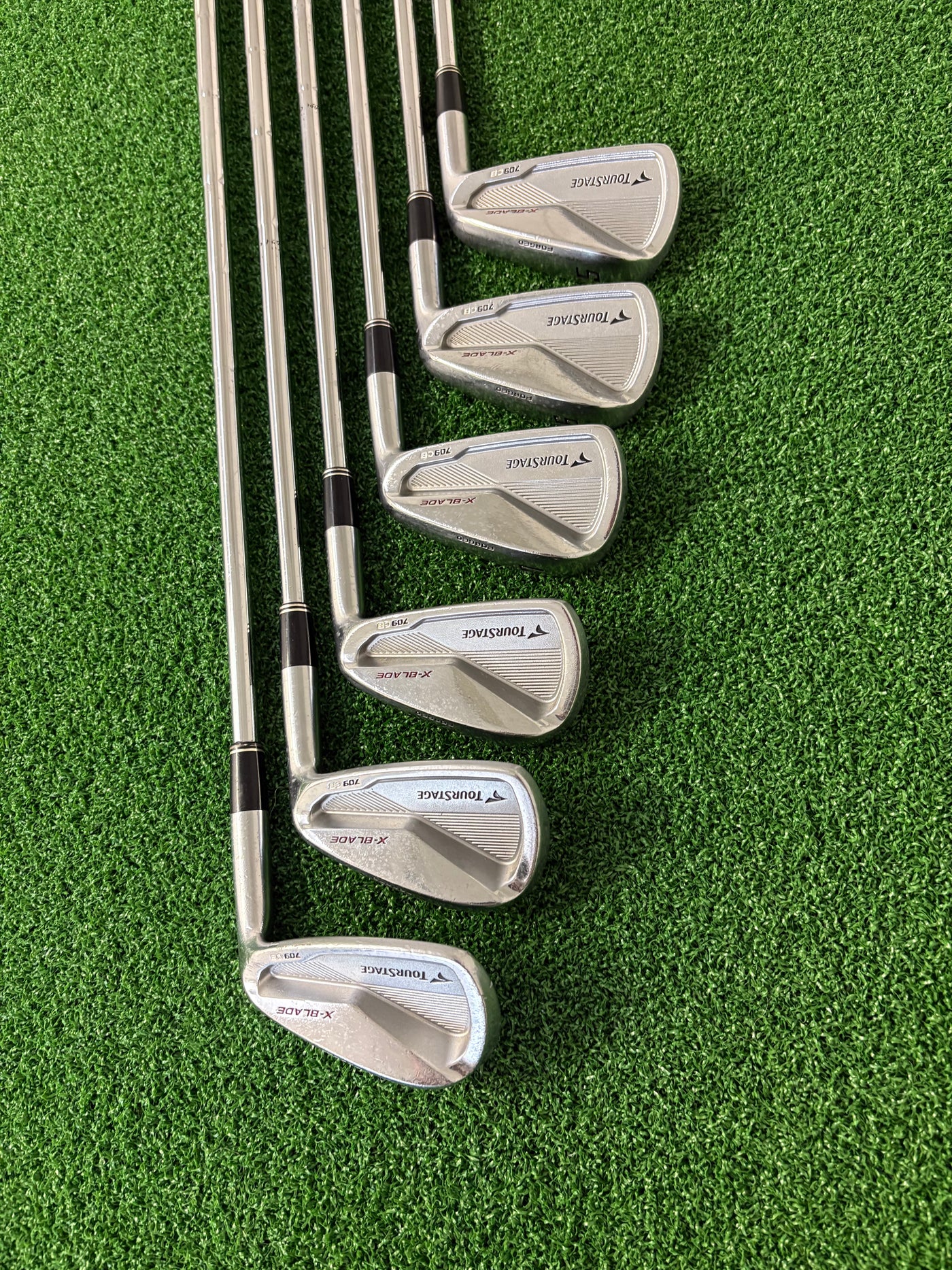 Bridgestone Tour Stage X-Blade 709CB 5-PW (Stiff)