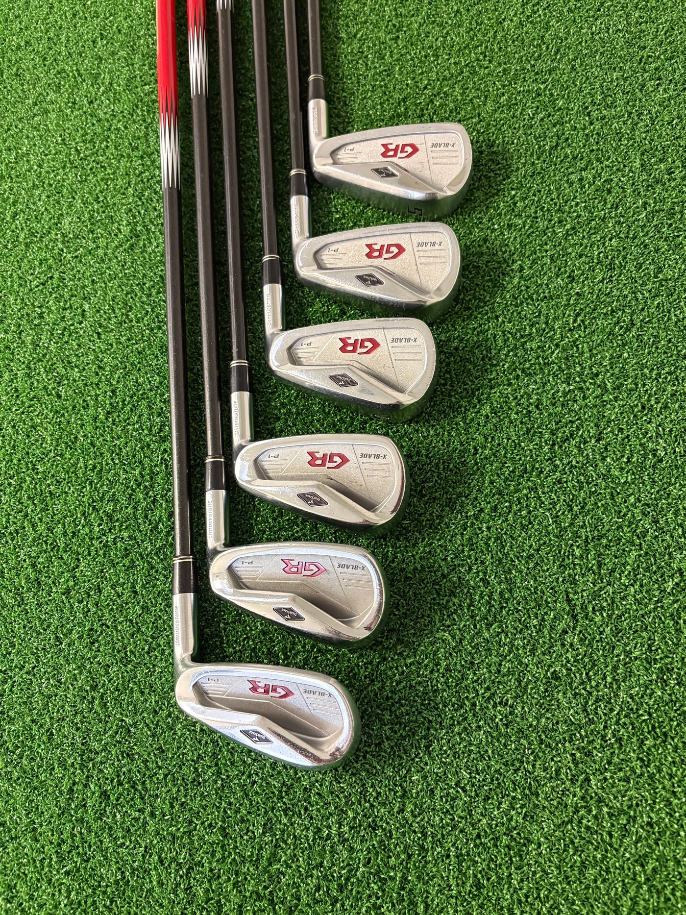 Bridgestone Tour Stage X-Blade GR P-1 5-PW (Stiff)