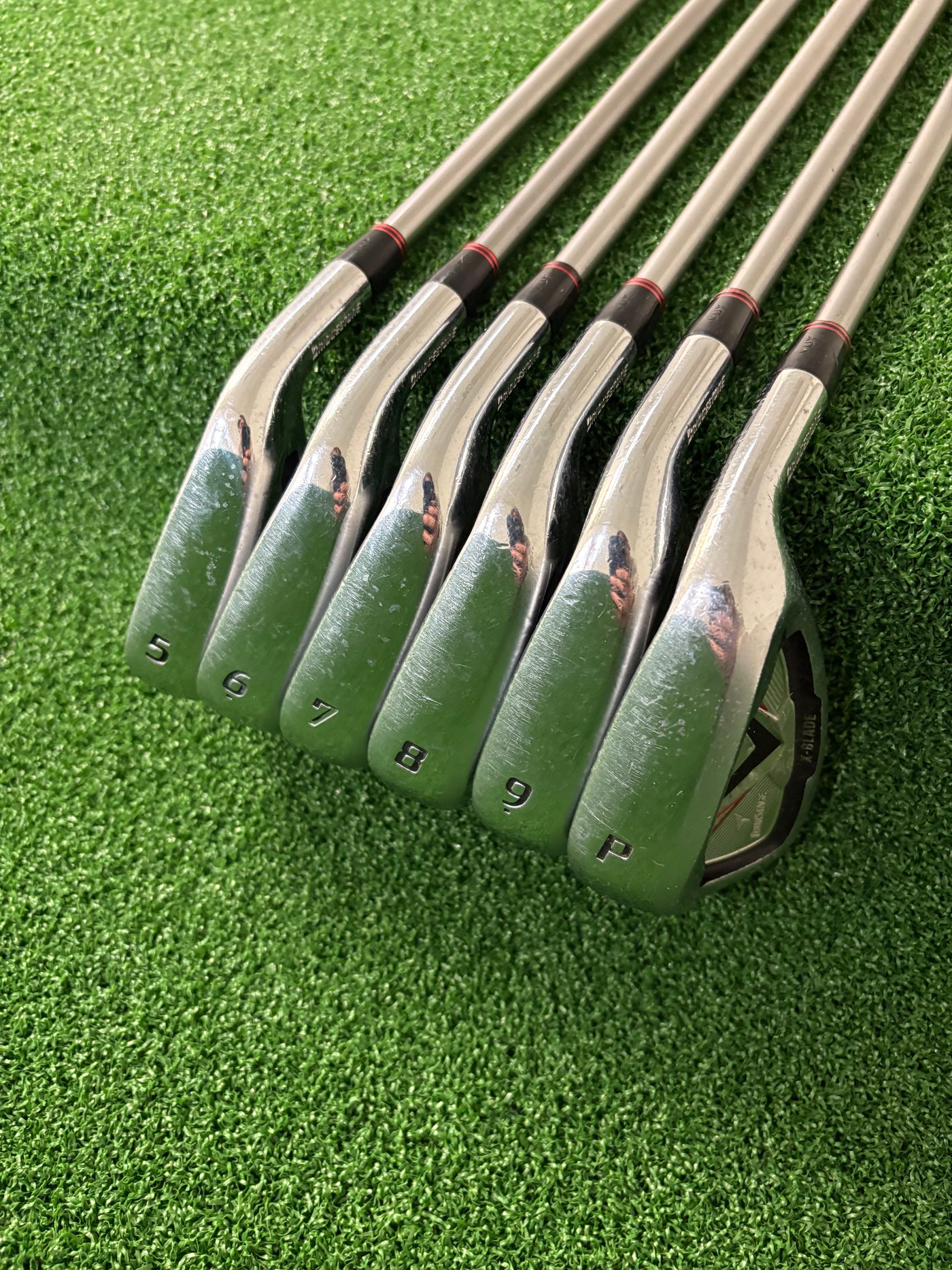 Bridgestone Tour Stage X-Blade GR (2010) 5-PW (Stiff)
