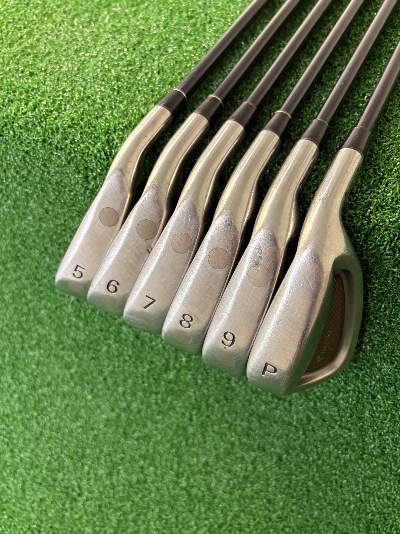 Bridgestone Tour Stage ViQ 5-PW (Stiff)