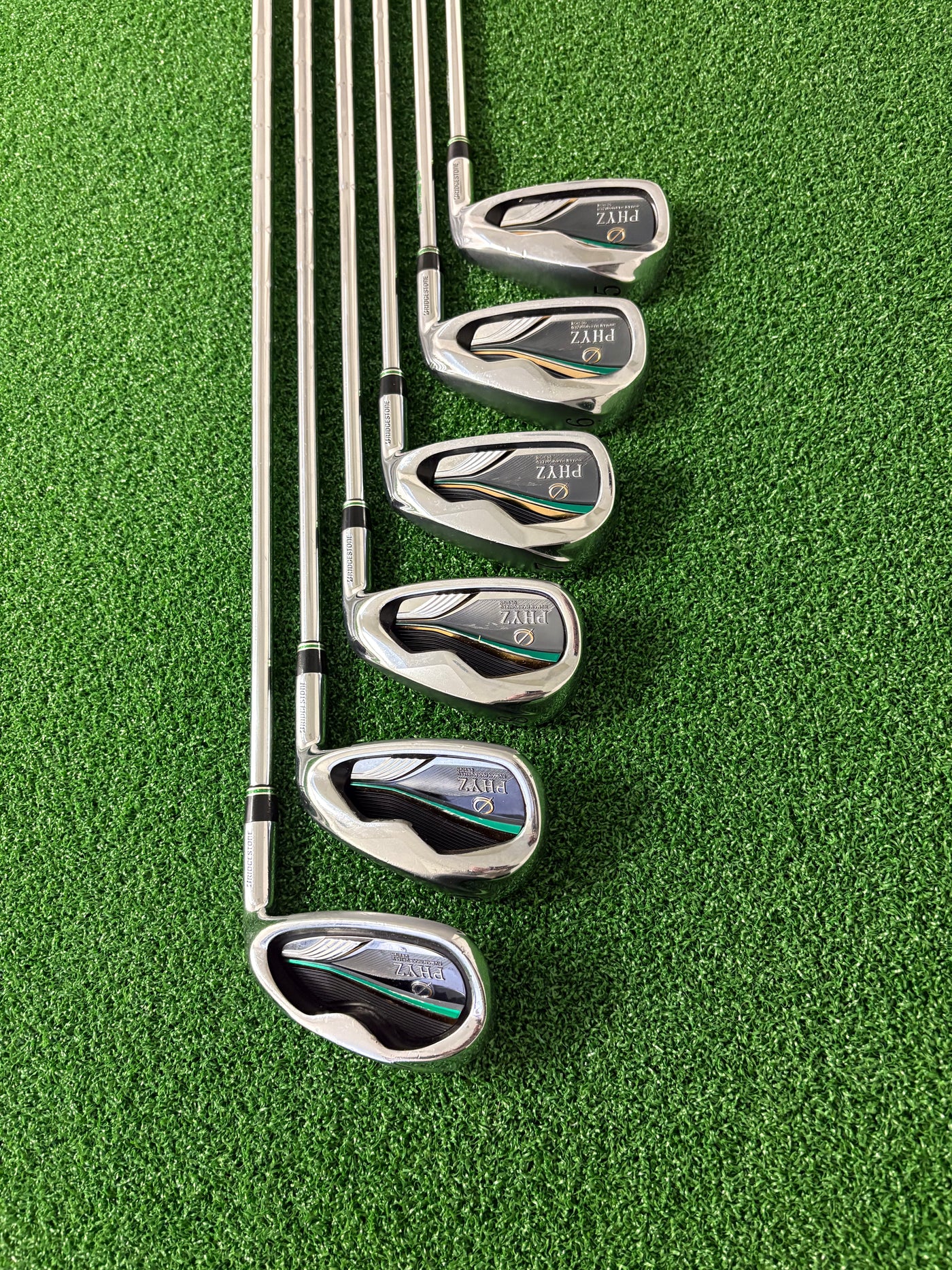 Bridgestone Tour Stage PHYZ (2013) 5-PW (Stiff)