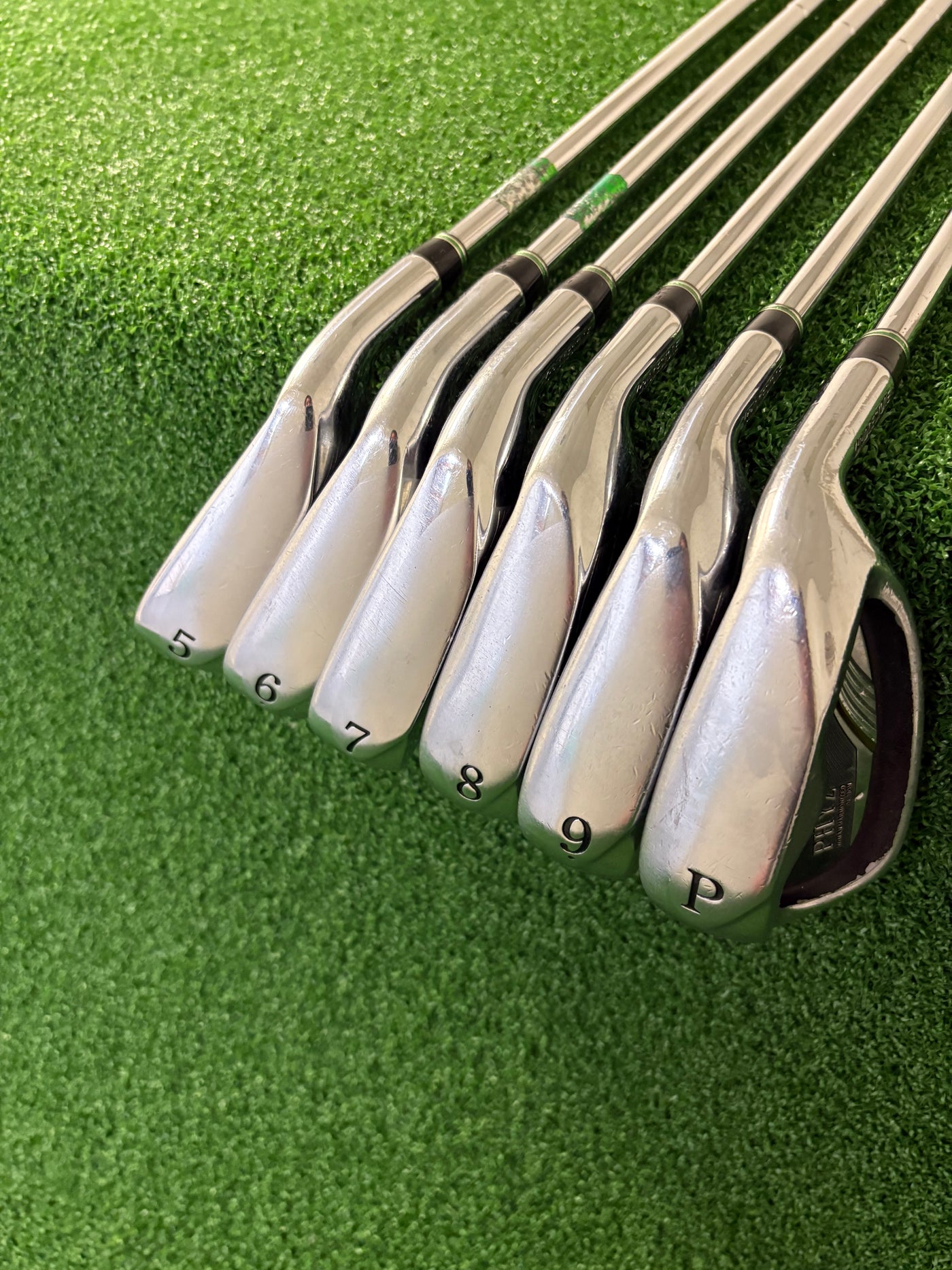 Bridgestone Tour Stage PHYZ (2013) 5-PW (Stiff)