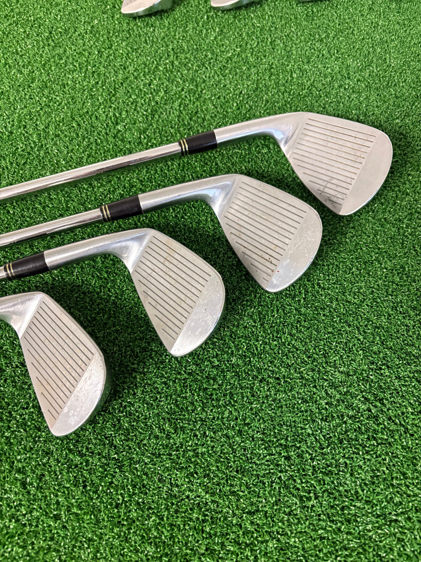 Bridgestone Tour Stage X-Blade CB 3-PW (Stiff)