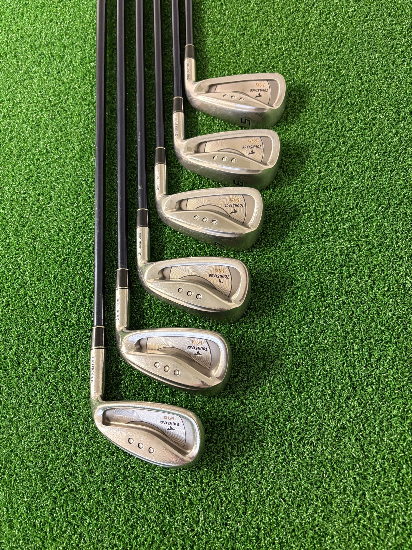 Bridgestone Tour Stage ViQ (2006) 5-PW (Regular)
