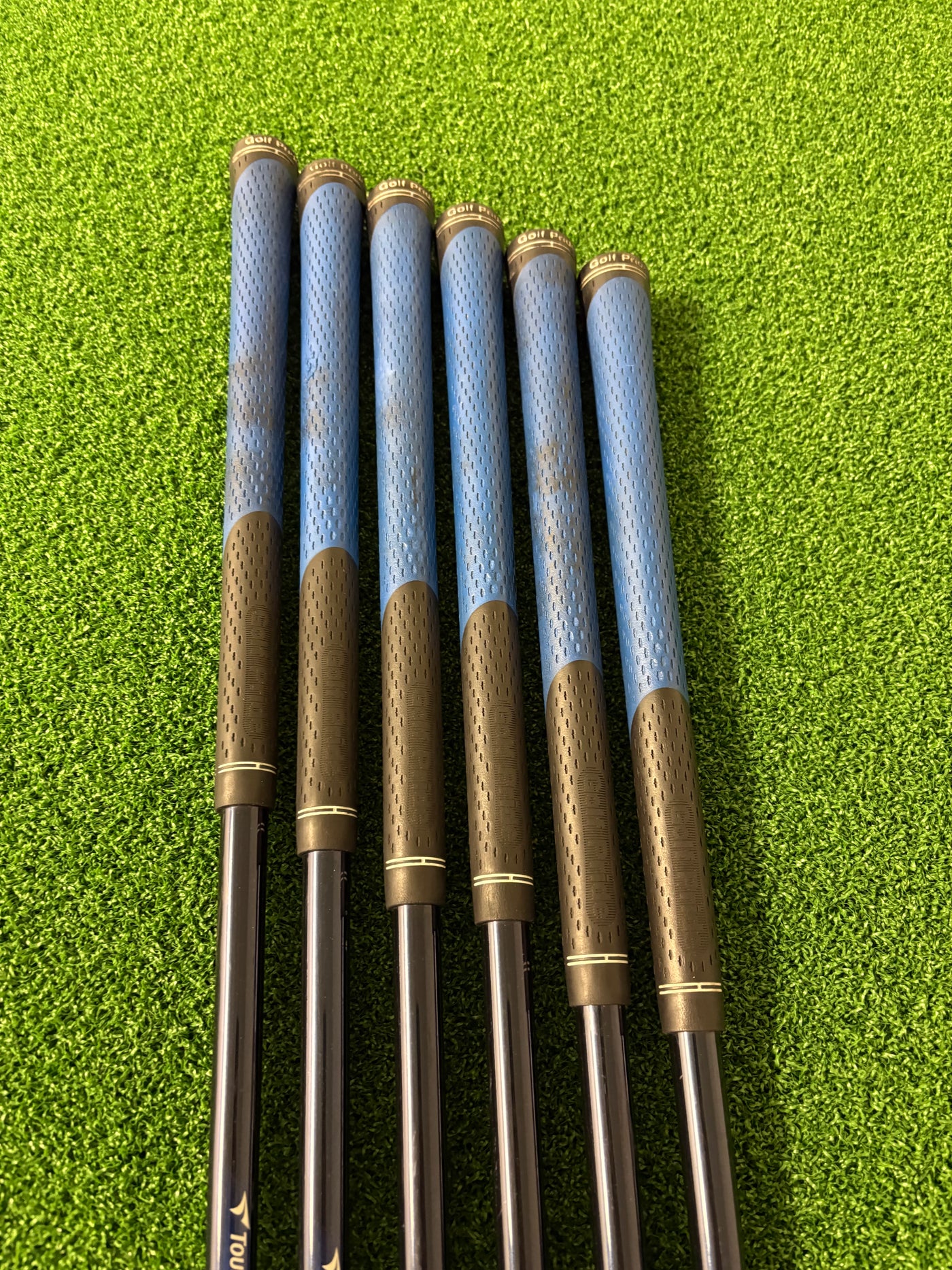 Bridgestone Tour Stage ViQ (2006) 5-PW (Regular)
