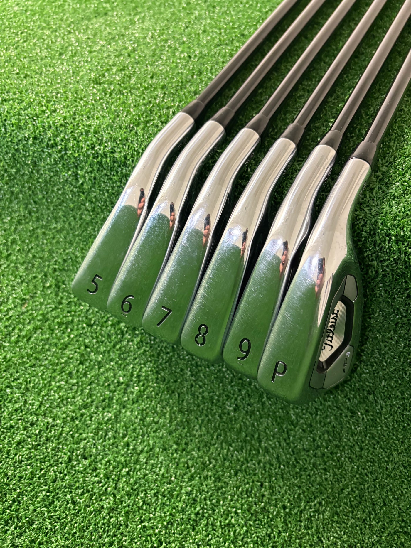 Titleist 718 AP3 5-PW (Stiff)