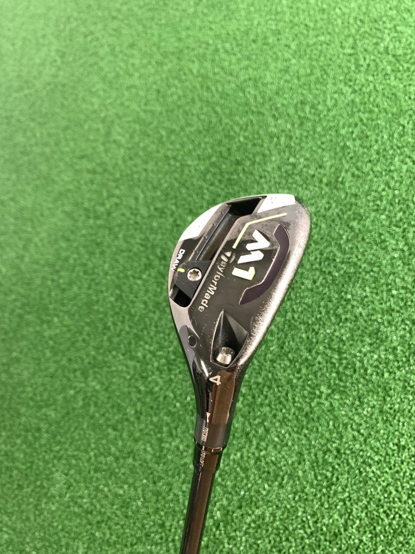 Taylormade M1 (2017) 21* 4 Hybrid (Stiff)