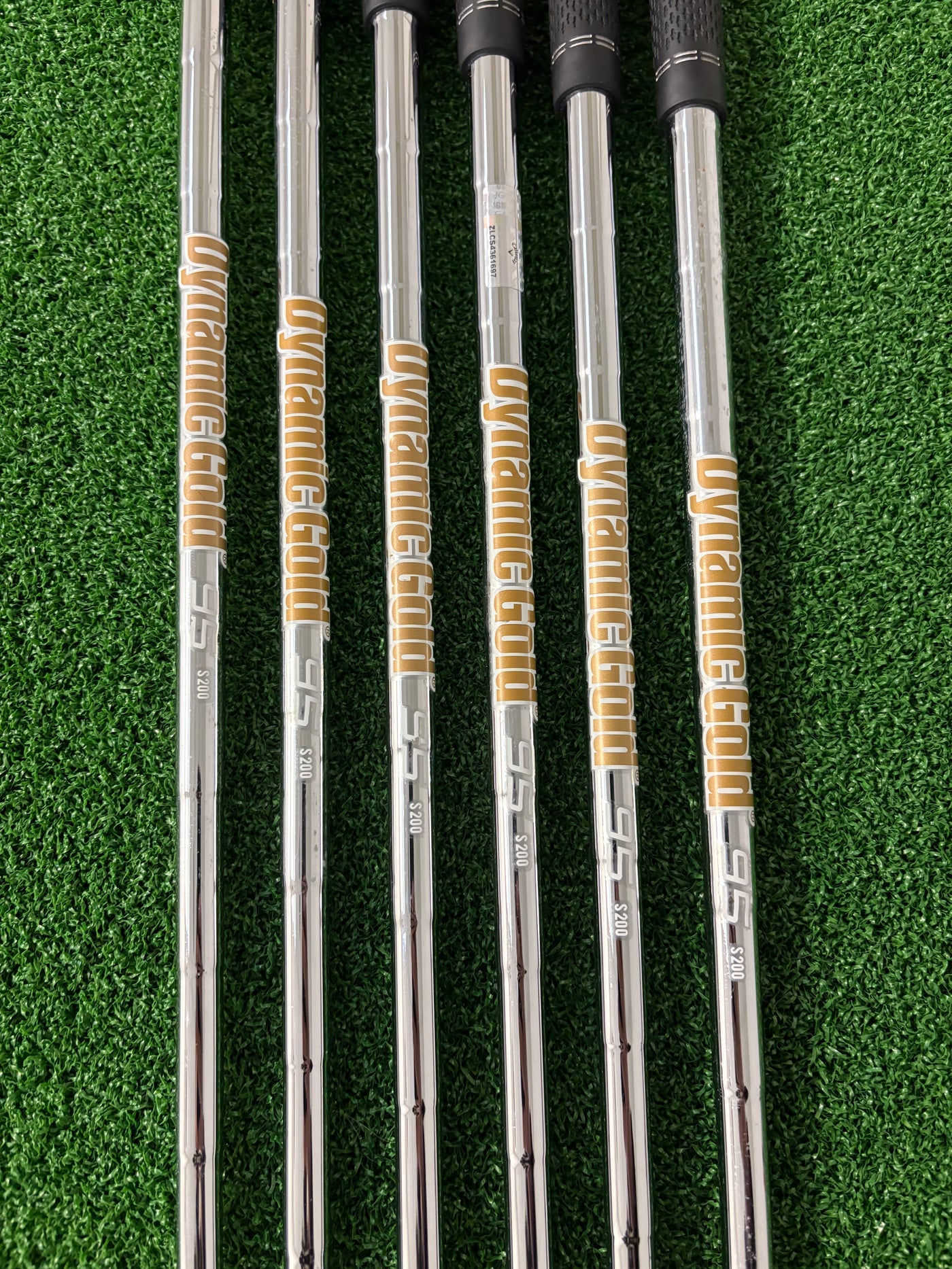 Callaway Rogue ST Pro 5-PW (Stiff)